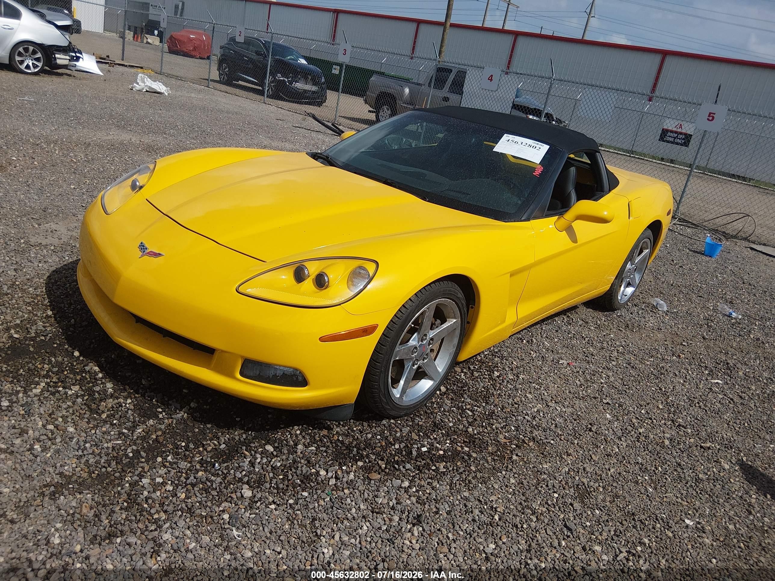 2005 Chevrolet Corvette   Желтый vin: 1G1YY34U255120105