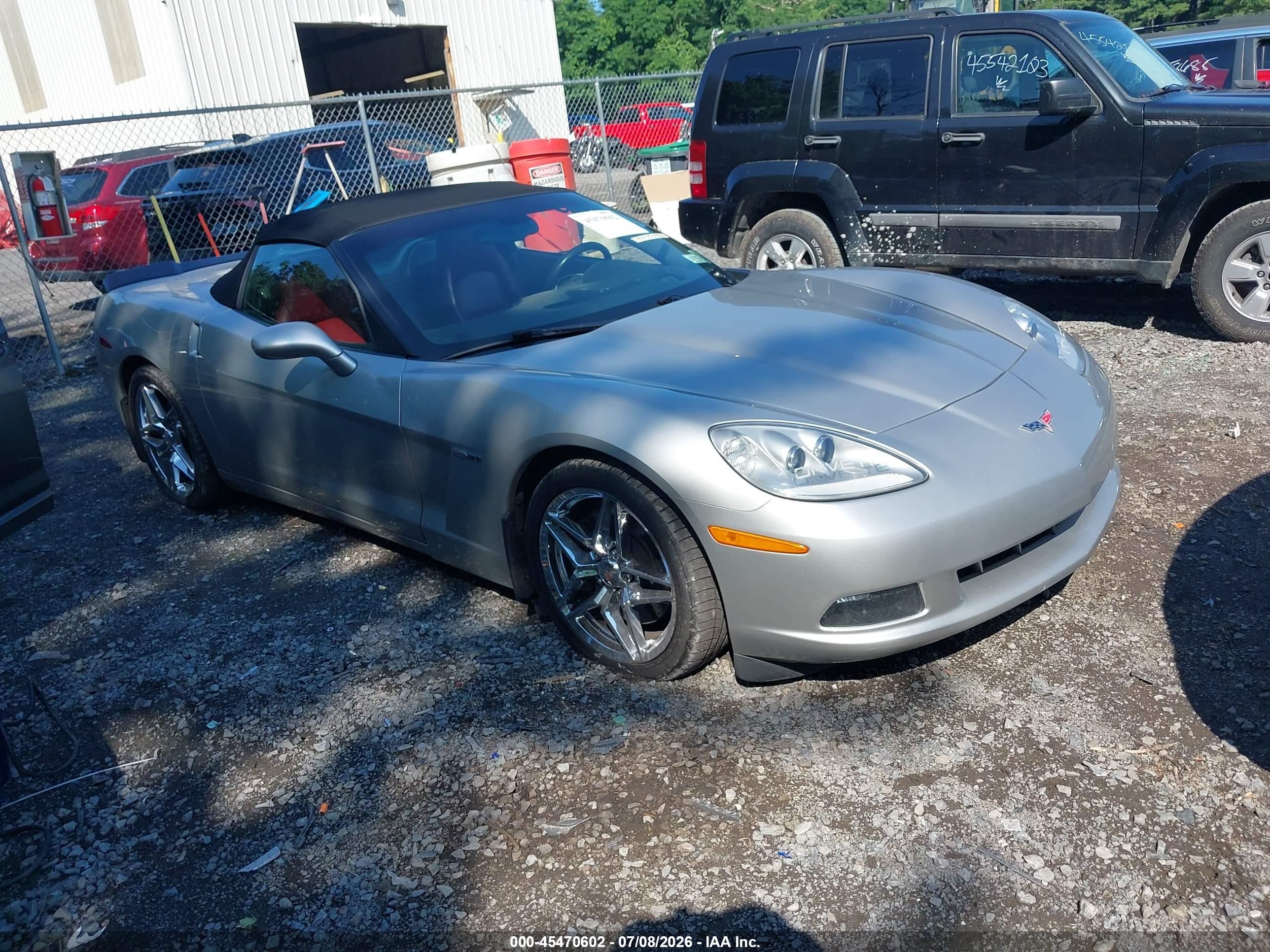 2005 Chevrolet Corvette   Silver vin: 1G1YY34U355122235