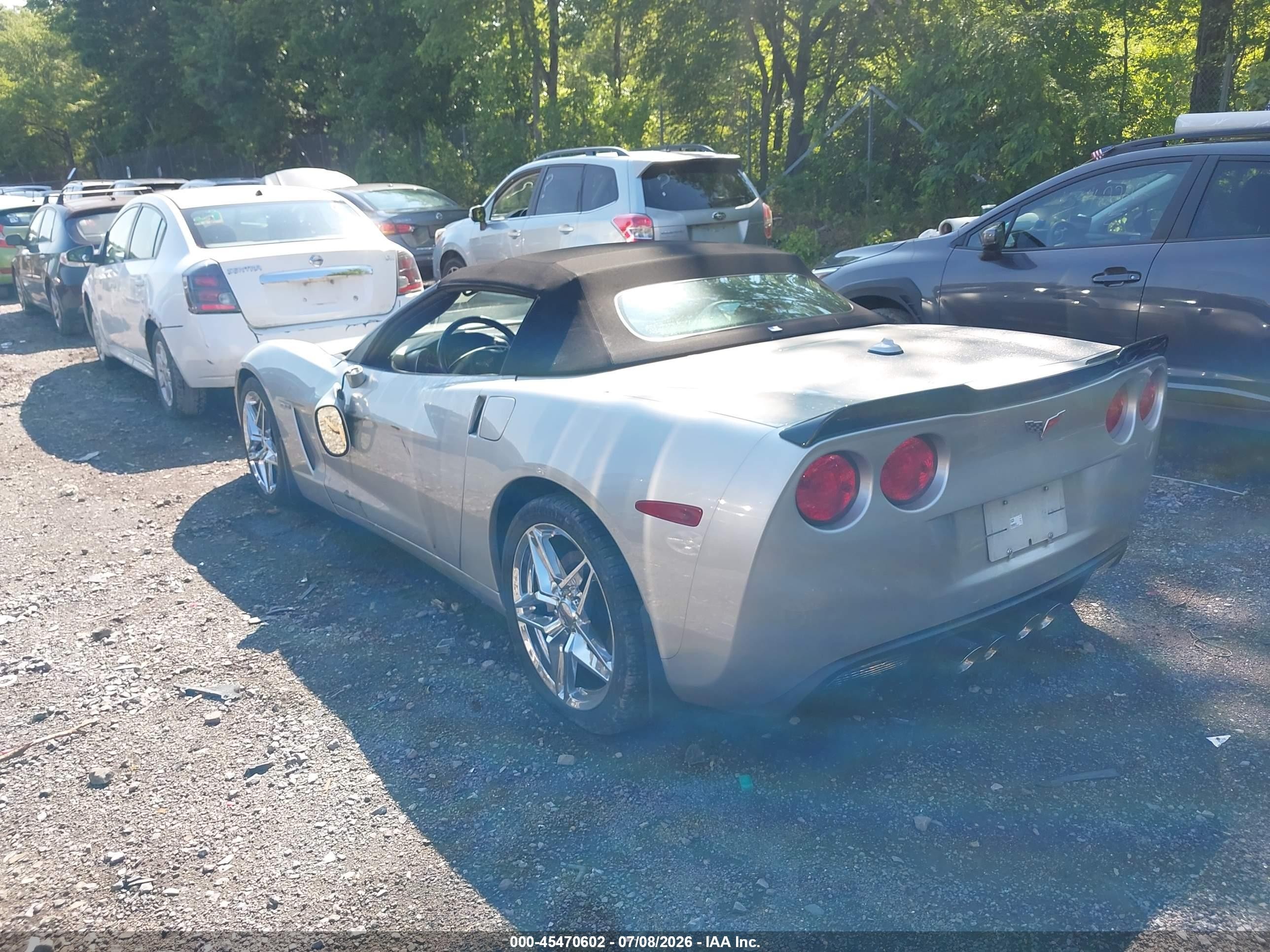 2005 Chevrolet Corvette   Silver vin: 1G1YY34U355122235