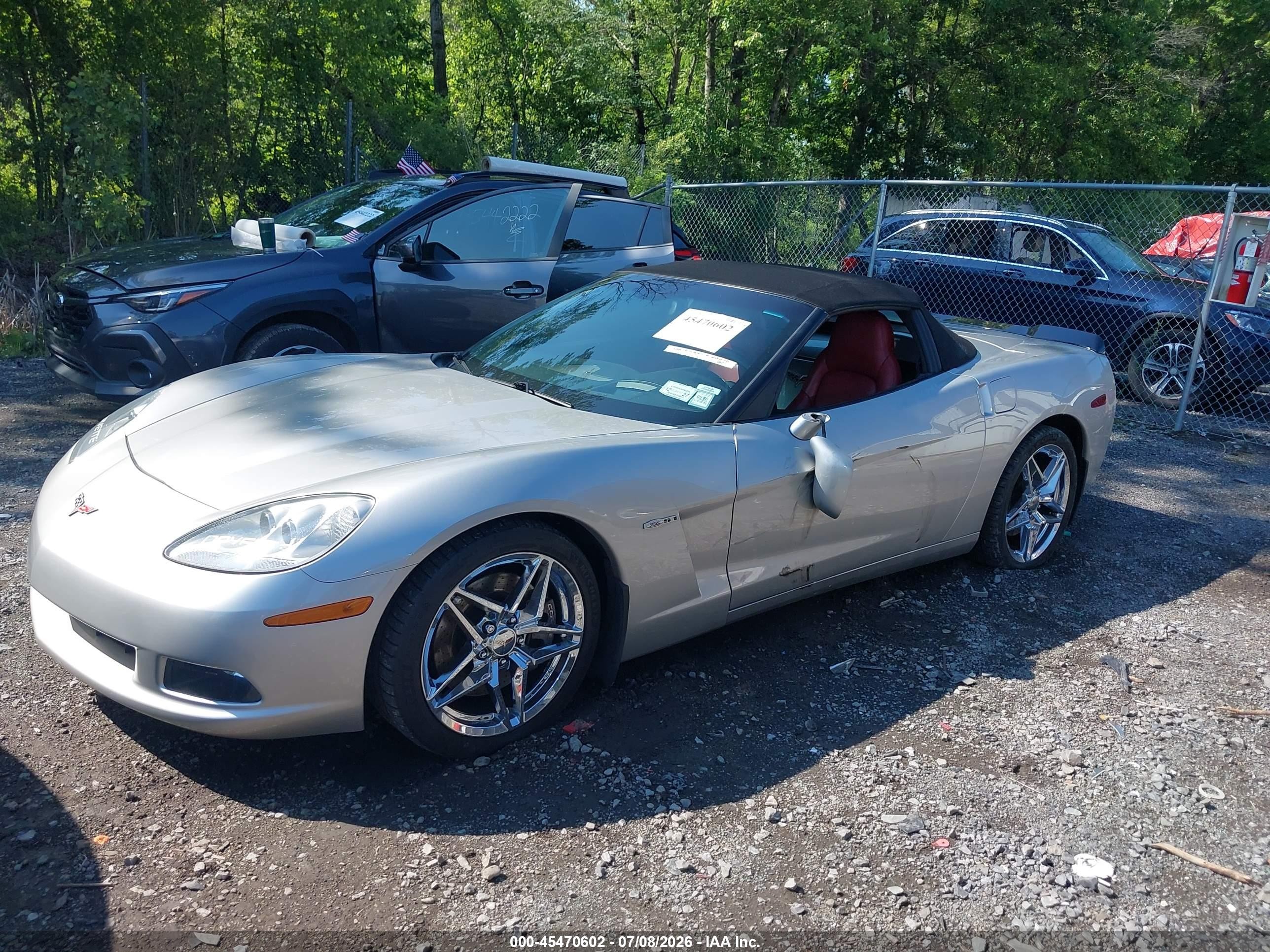 2005 Chevrolet Corvette   Silver vin: 1G1YY34U355122235