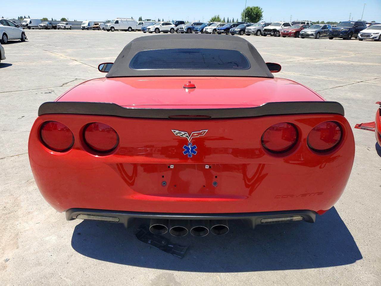 2005 Chevrolet Corvette Красный vin: 1G1YY34U555122544