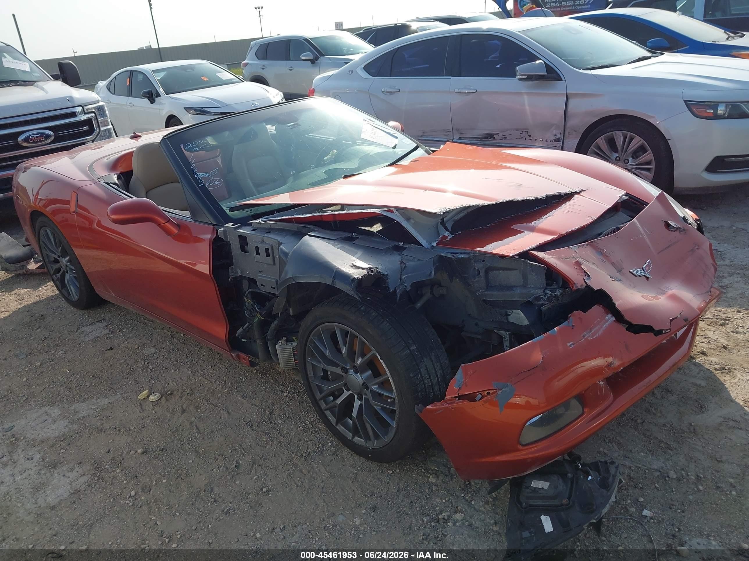 2005 Chevrolet Corvette   Оранжевый vin: 1G1YY34U755115546