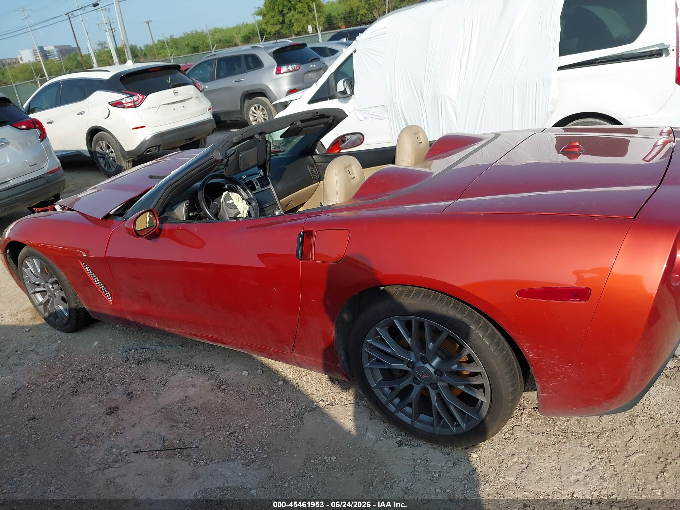 2005 Chevrolet Corvette   Оранжевый vin: 1G1YY34U755115546