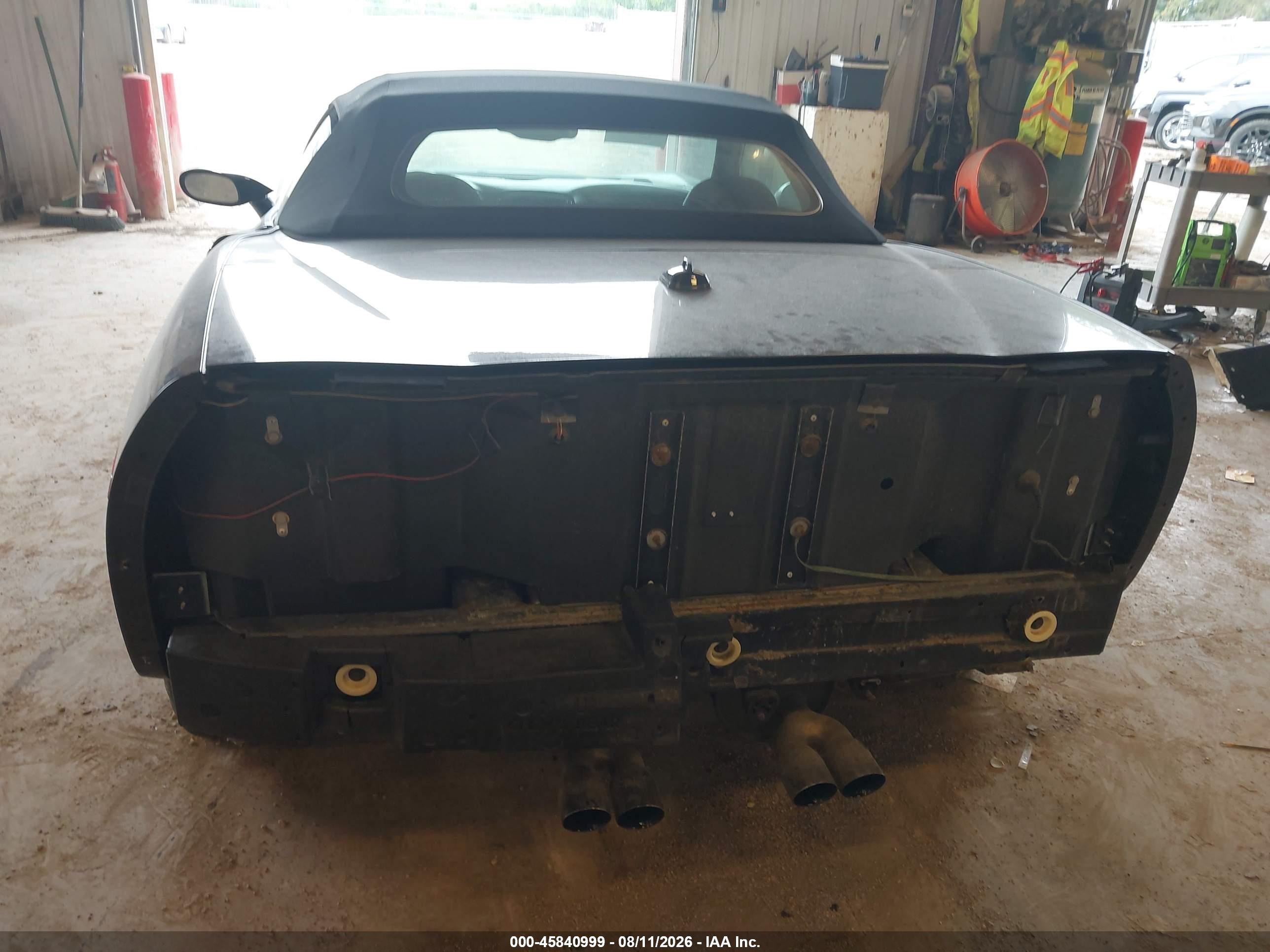 2005 Chevrolet Corvette   Черный vin: 1G1YY34U755119001