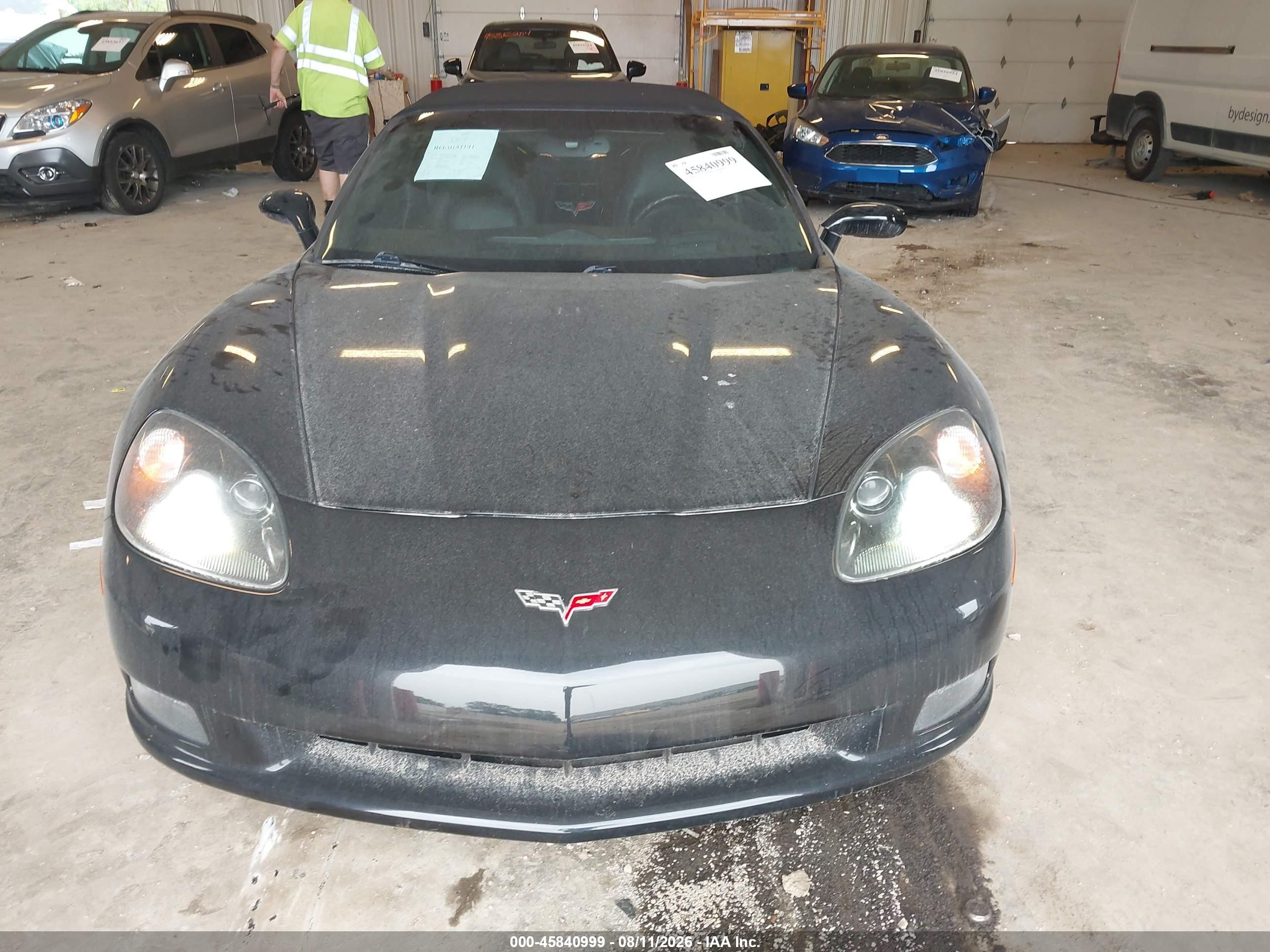 2005 Chevrolet Corvette   Черный vin: 1G1YY34U755119001