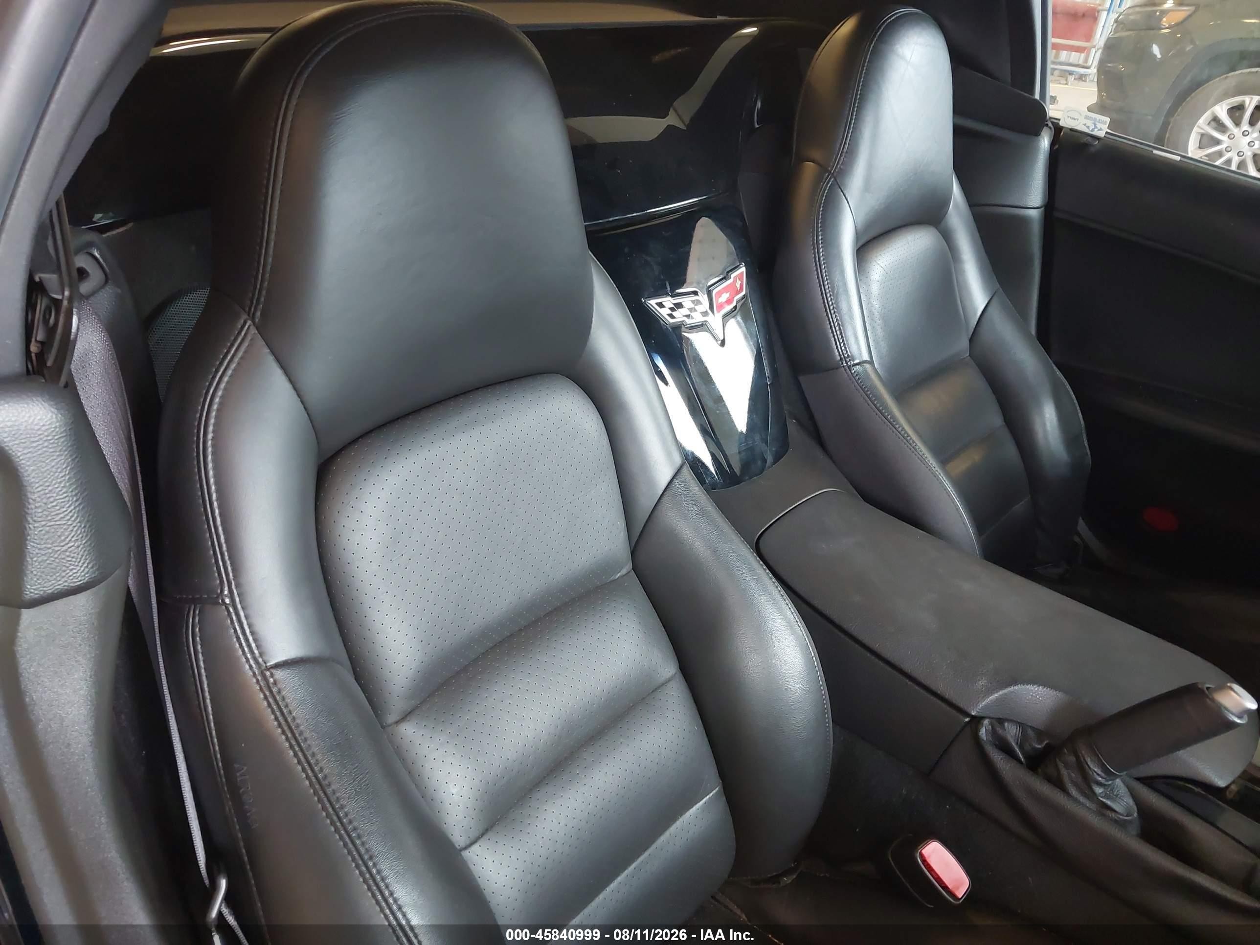 2005 Chevrolet Corvette   Черный vin: 1G1YY34U755119001