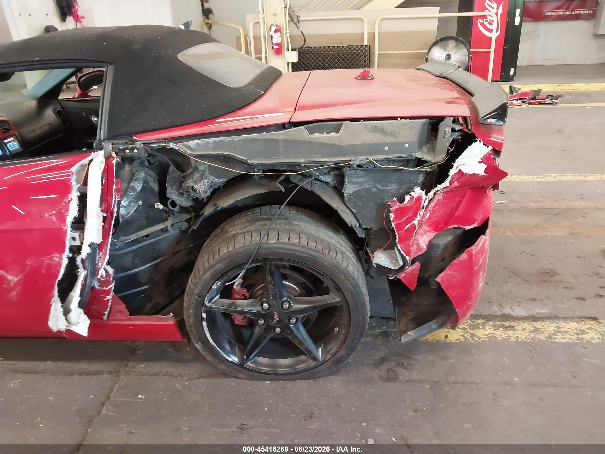 2005 Chevrolet Corvette   Красный vin: 1G1YY34U855128998