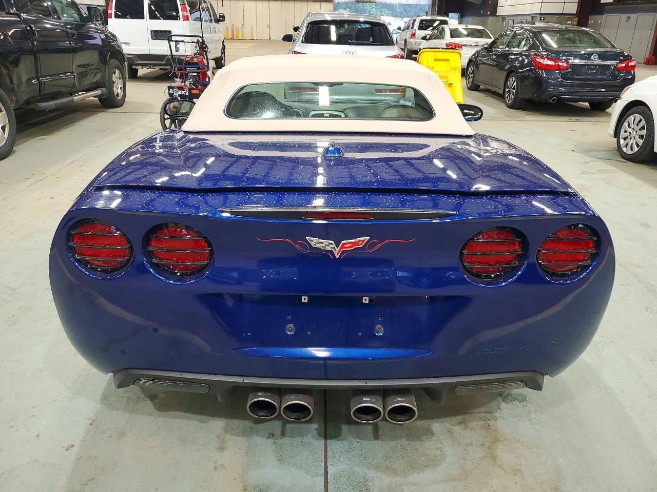 2005 Chevrolet Corvette Blue vin: 1G1YY34UX55130946