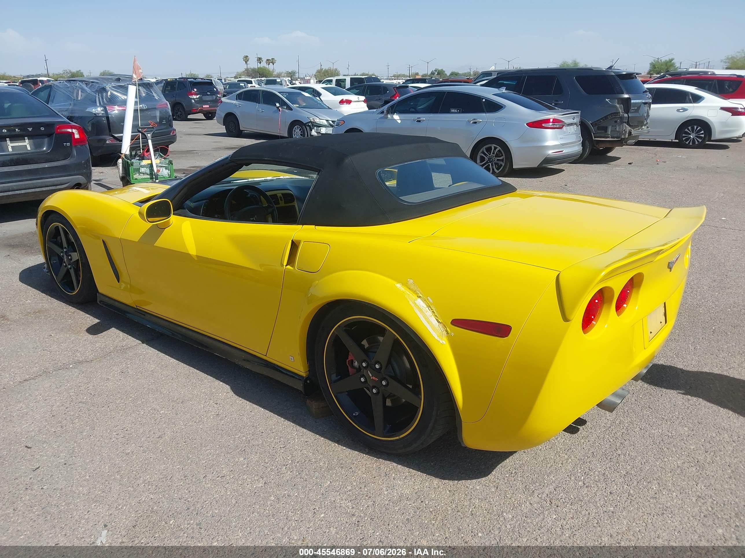 2007 Chevrolet Corvette   Yellow vin: 1G1YY36U275101313