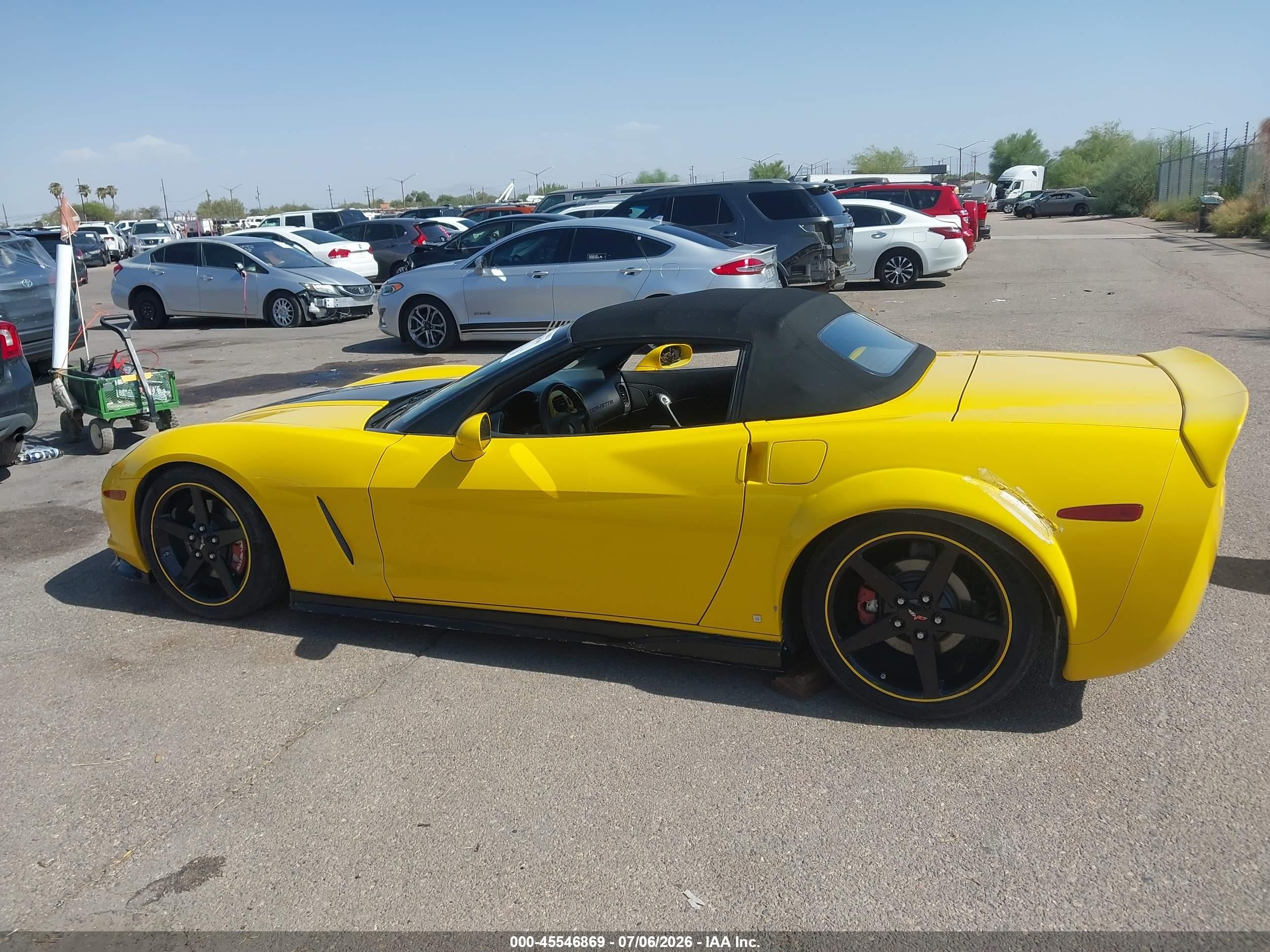 2007 Chevrolet Corvette   Yellow vin: 1G1YY36U275101313