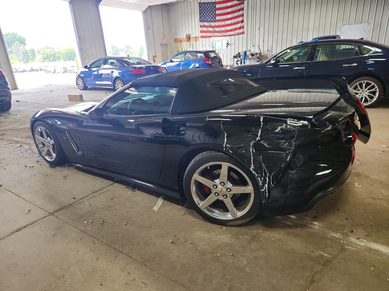 2007 Chevrolet Corvette Черный vin: 1G1YY36U275116006
