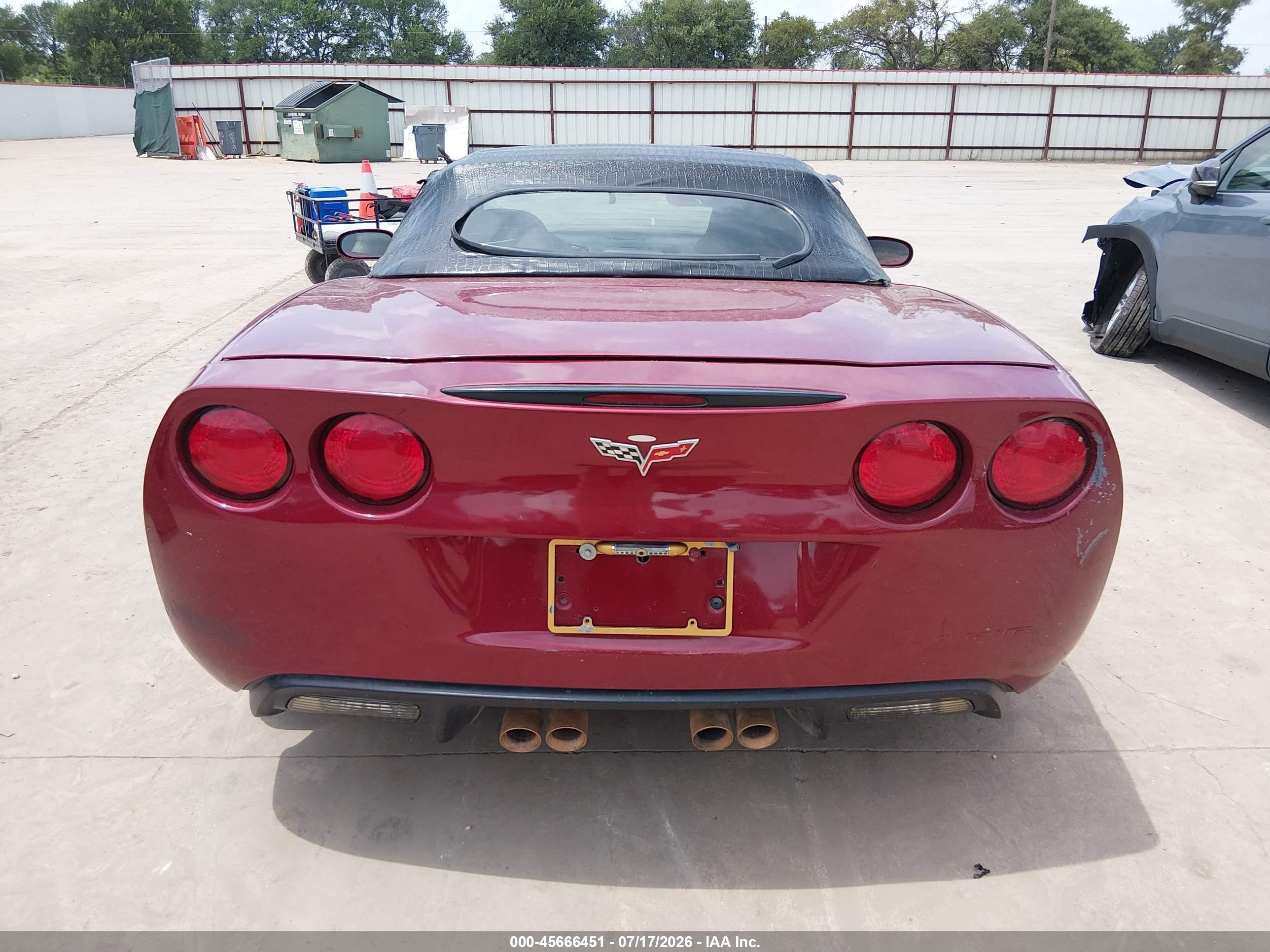 2007 Chevrolet Corvette Maroon vin: 1G1YY36U375122378