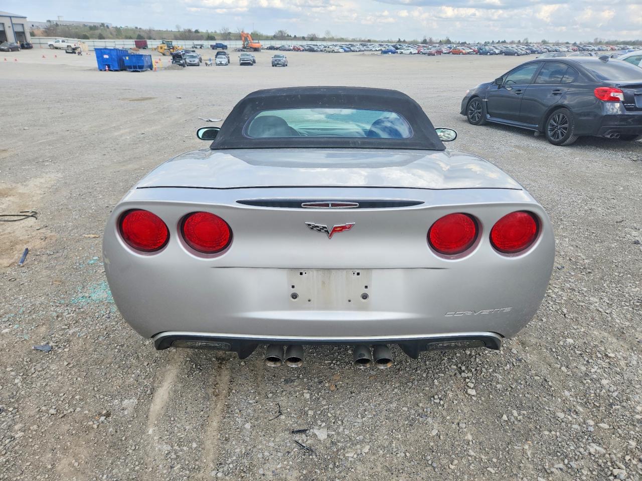 2007 Chevrolet Corvette Silver vin: 1G1YY36U475123748