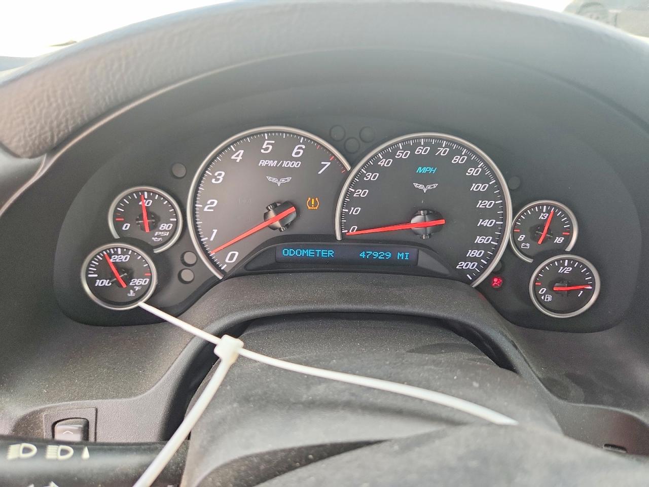 2007 Chevrolet Corvette Silver vin: 1G1YY36U475123748