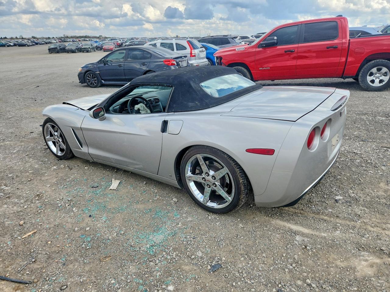 2007 Chevrolet Corvette Silver vin: 1G1YY36U475123748