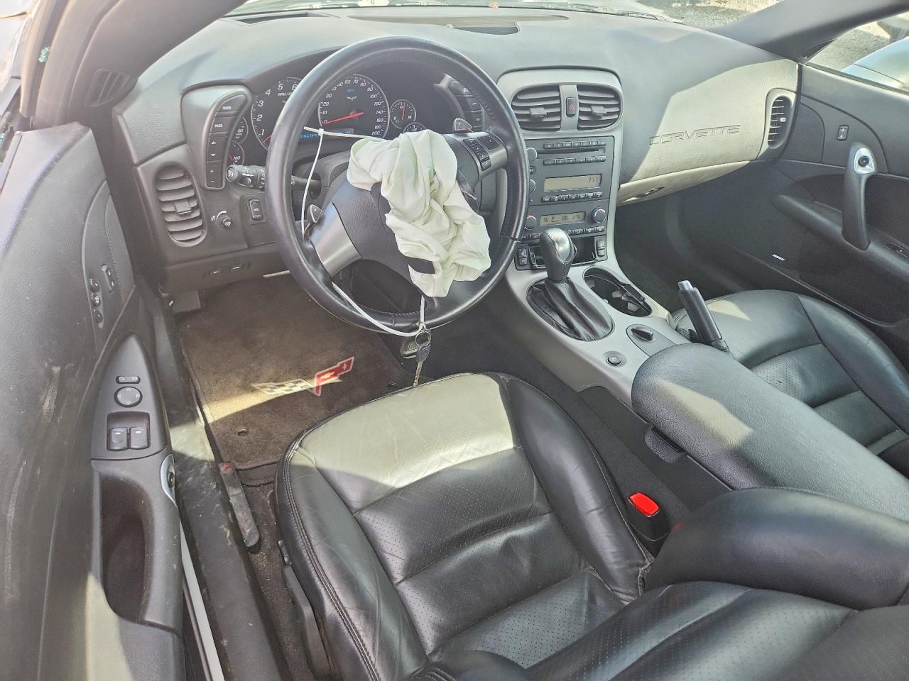 2007 Chevrolet Corvette Silver vin: 1G1YY36U475123748