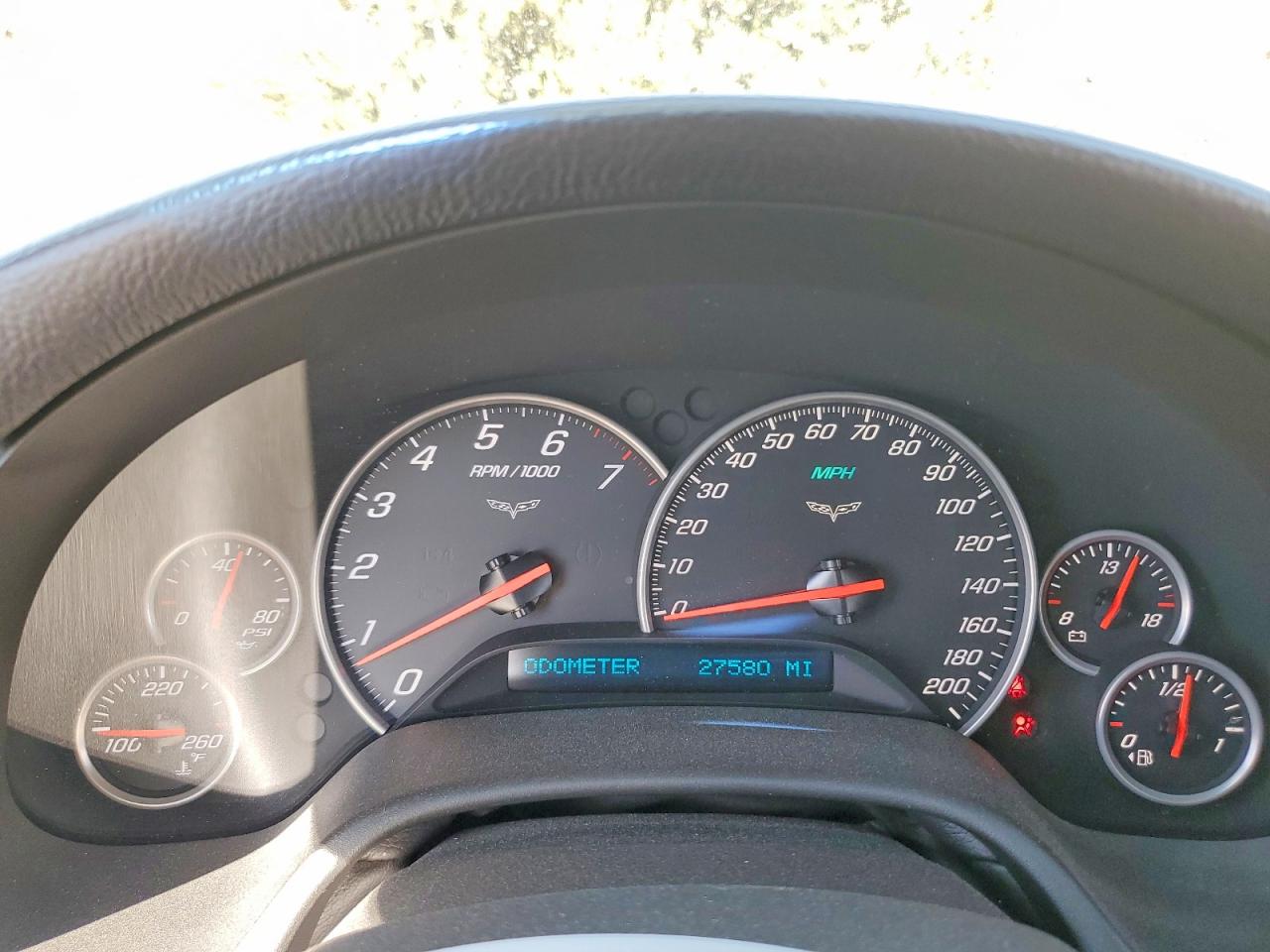 2007 Chevrolet Corvette Red vin: 1G1YY36U875104684