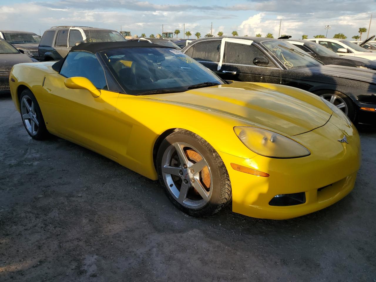 2007 Chevrolet Corvette Yellow vin: 1G1YY36U875133294