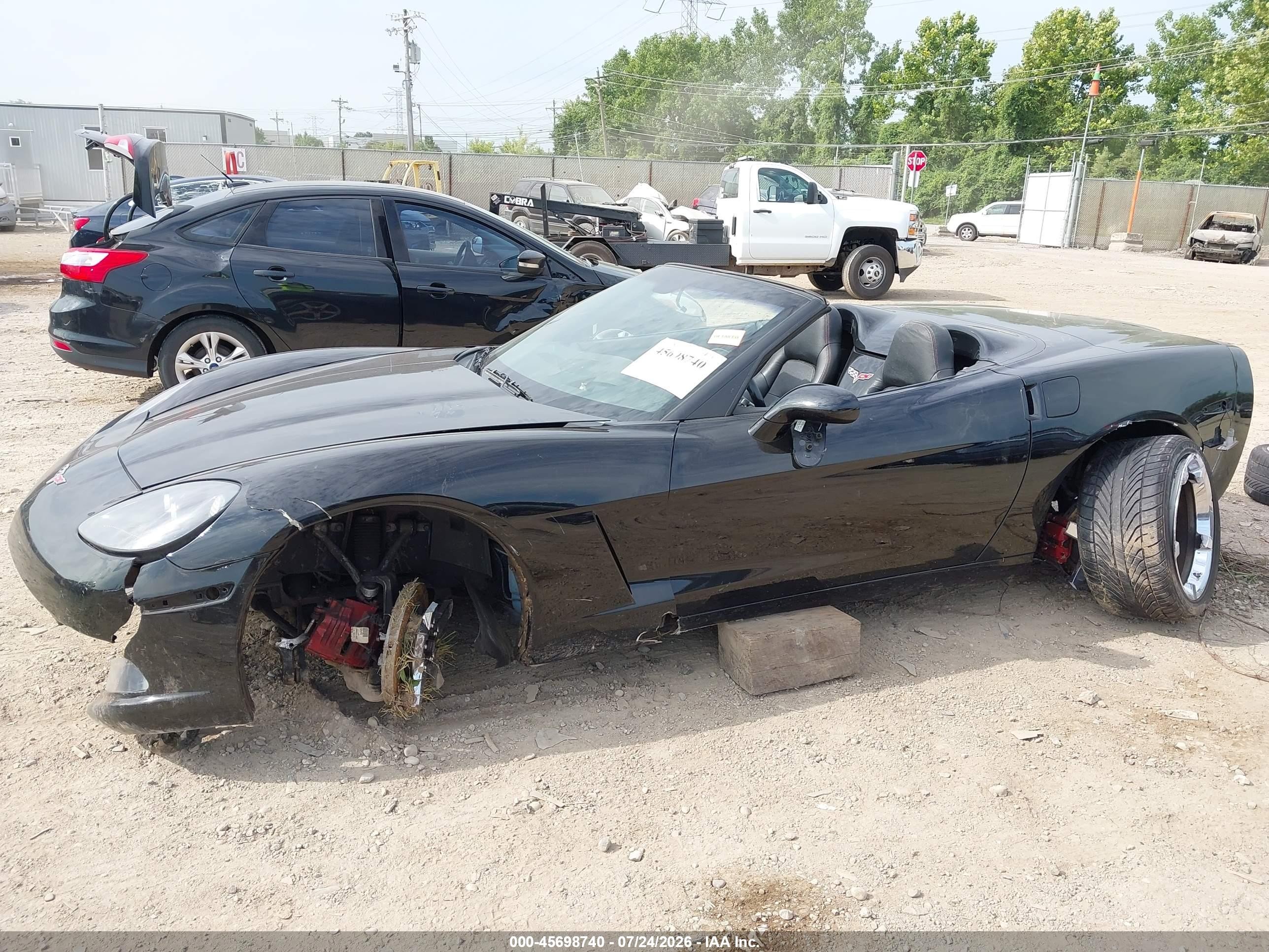 2007 Chevrolet Corvette   Black vin: 1G1YY36UX75105612