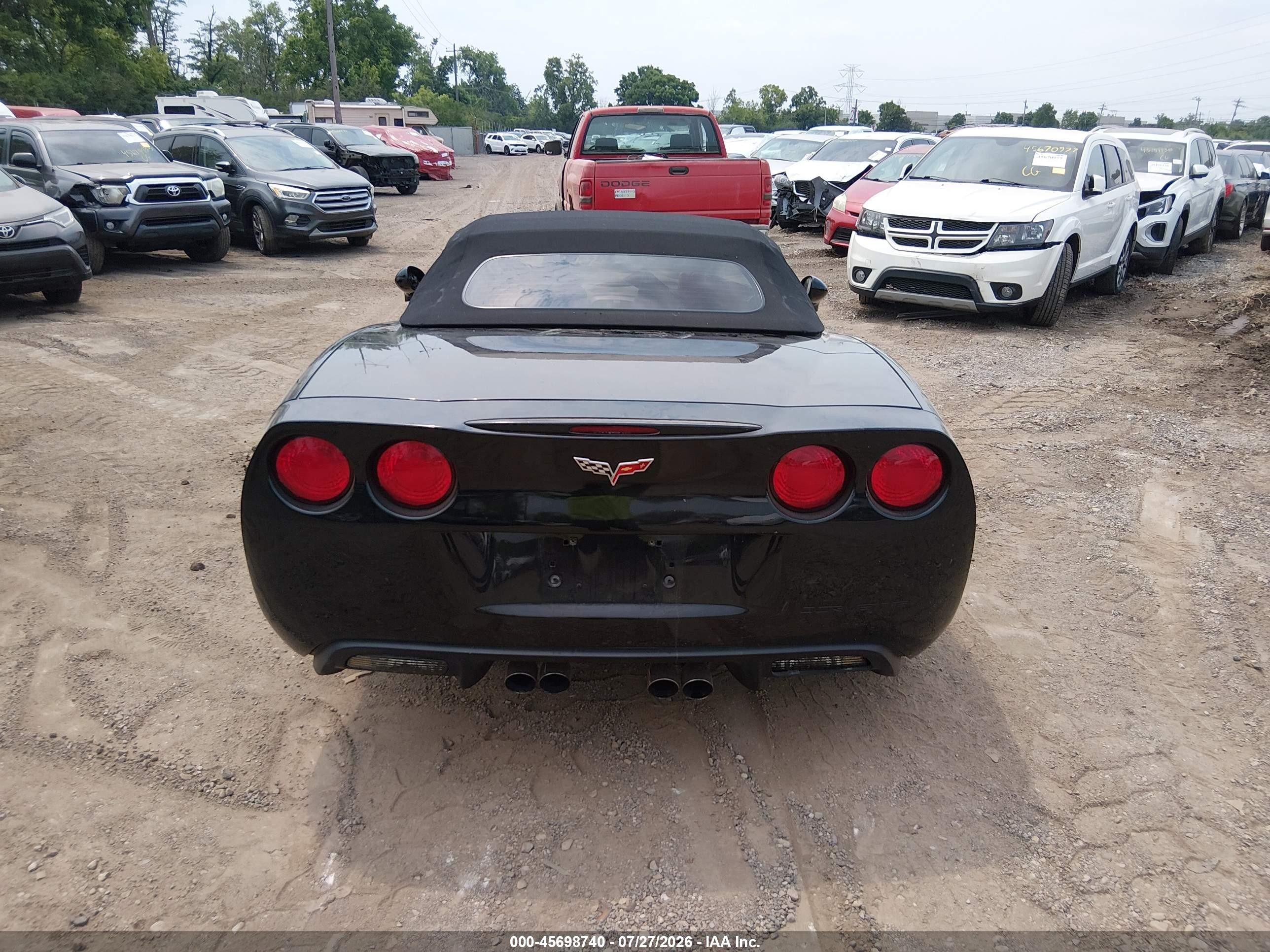2007 Chevrolet Corvette   Black vin: 1G1YY36UX75105612