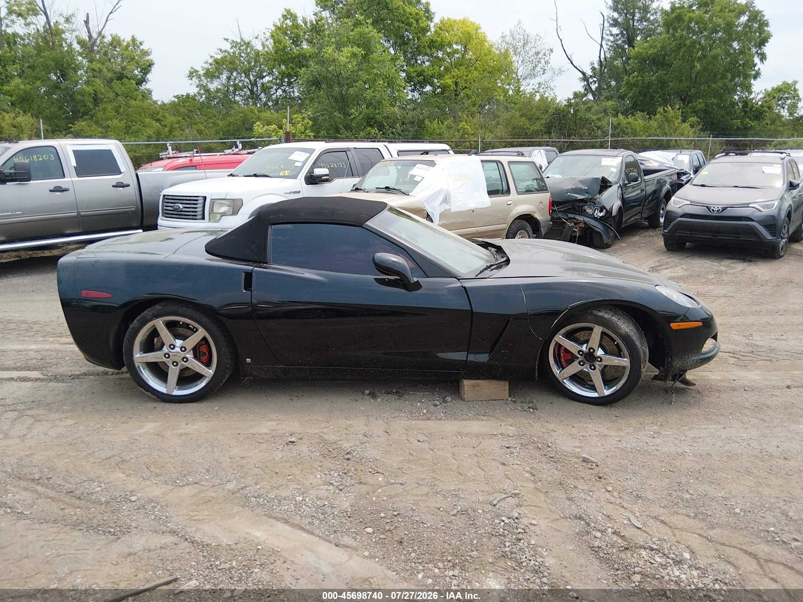 2007 Chevrolet Corvette   Black vin: 1G1YY36UX75105612
