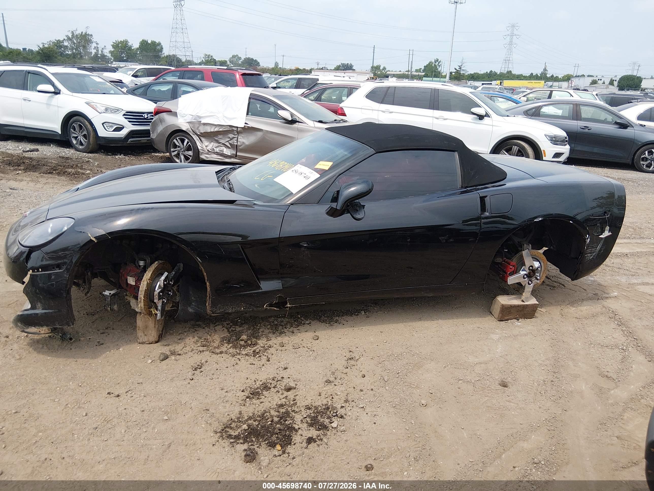 2007 Chevrolet Corvette   Black vin: 1G1YY36UX75105612
