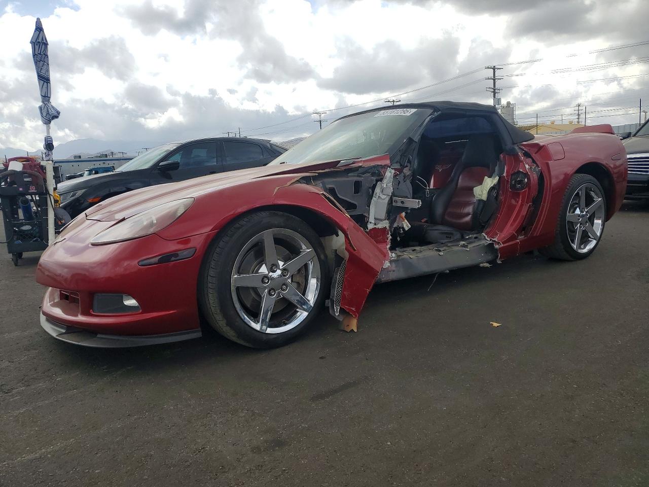 2008 Chevrolet Corvette Red vin: 1G1YY36W185111799