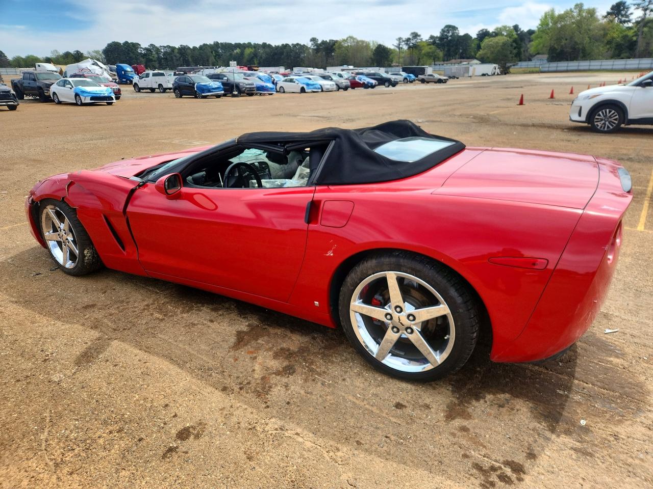 2008 Chevrolet Corvette Red vin: 1G1YY36W385115594