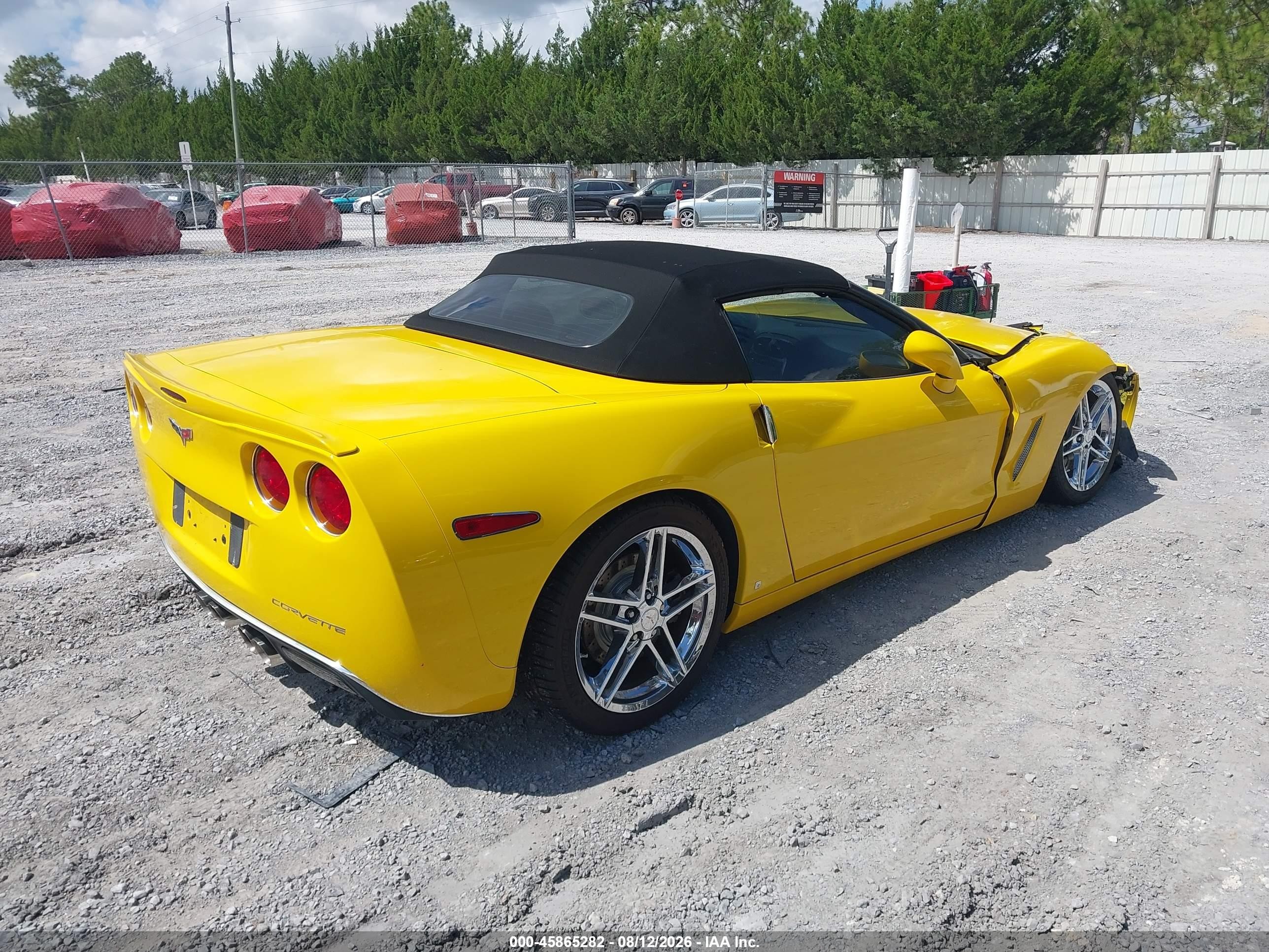 2009 Chevrolet Corvette   Yellow vin: 1G1YY36W995200053
