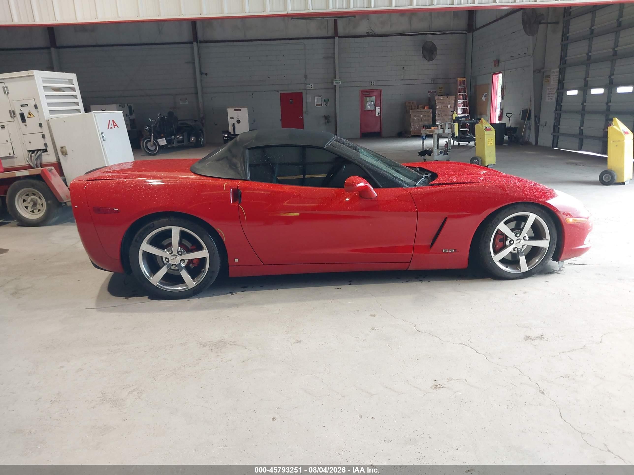 2009 Chevrolet Corvette   Red vin: 1G1YY36WX95110491