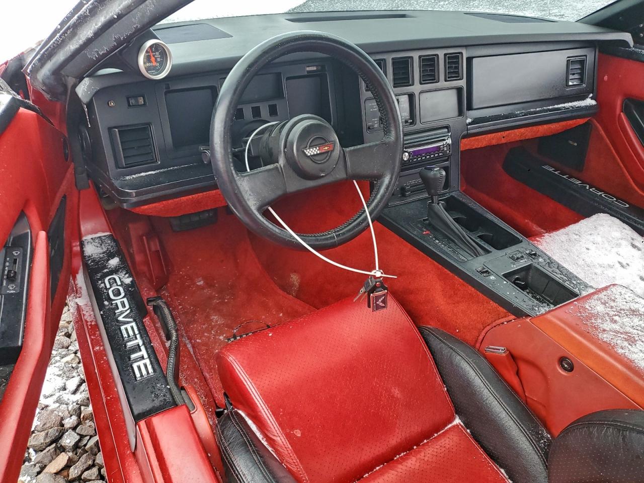 1986 Chevrolet Corvette Красный vin: 1G1YY6786G5901535