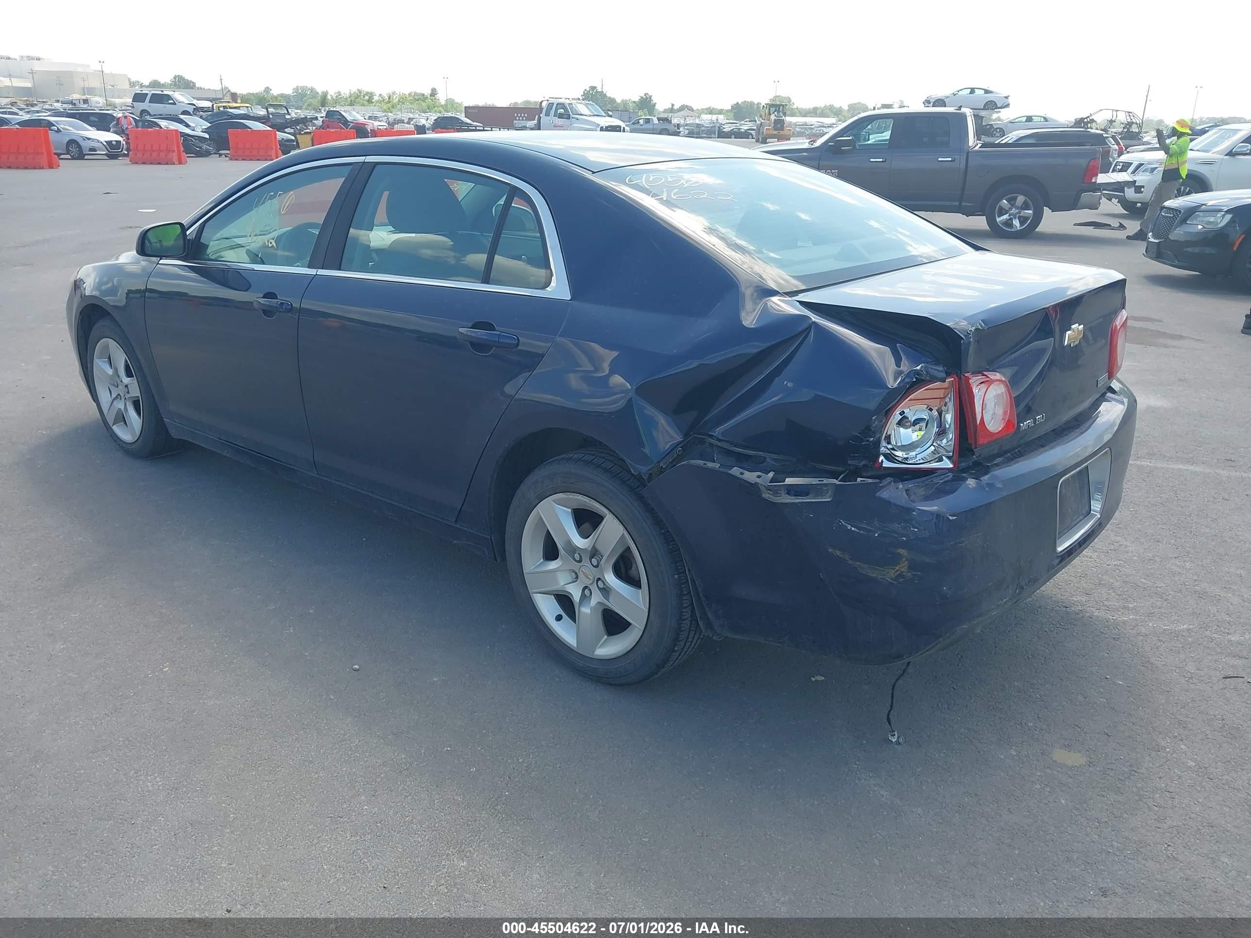 2010 Chevrolet Malibu Ls Blue vin: 1G1ZA5E01AF284126