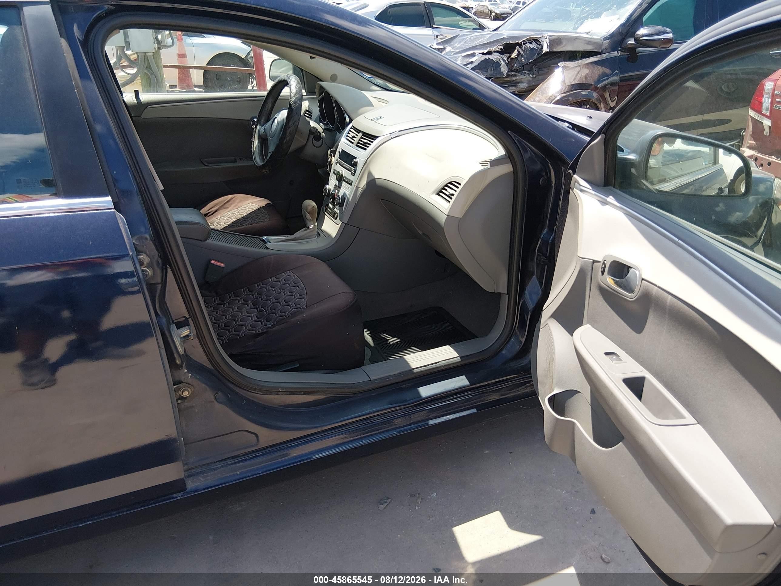 2010 Chevrolet Malibu Ls Blue vin: 1G1ZA5E02AF280425