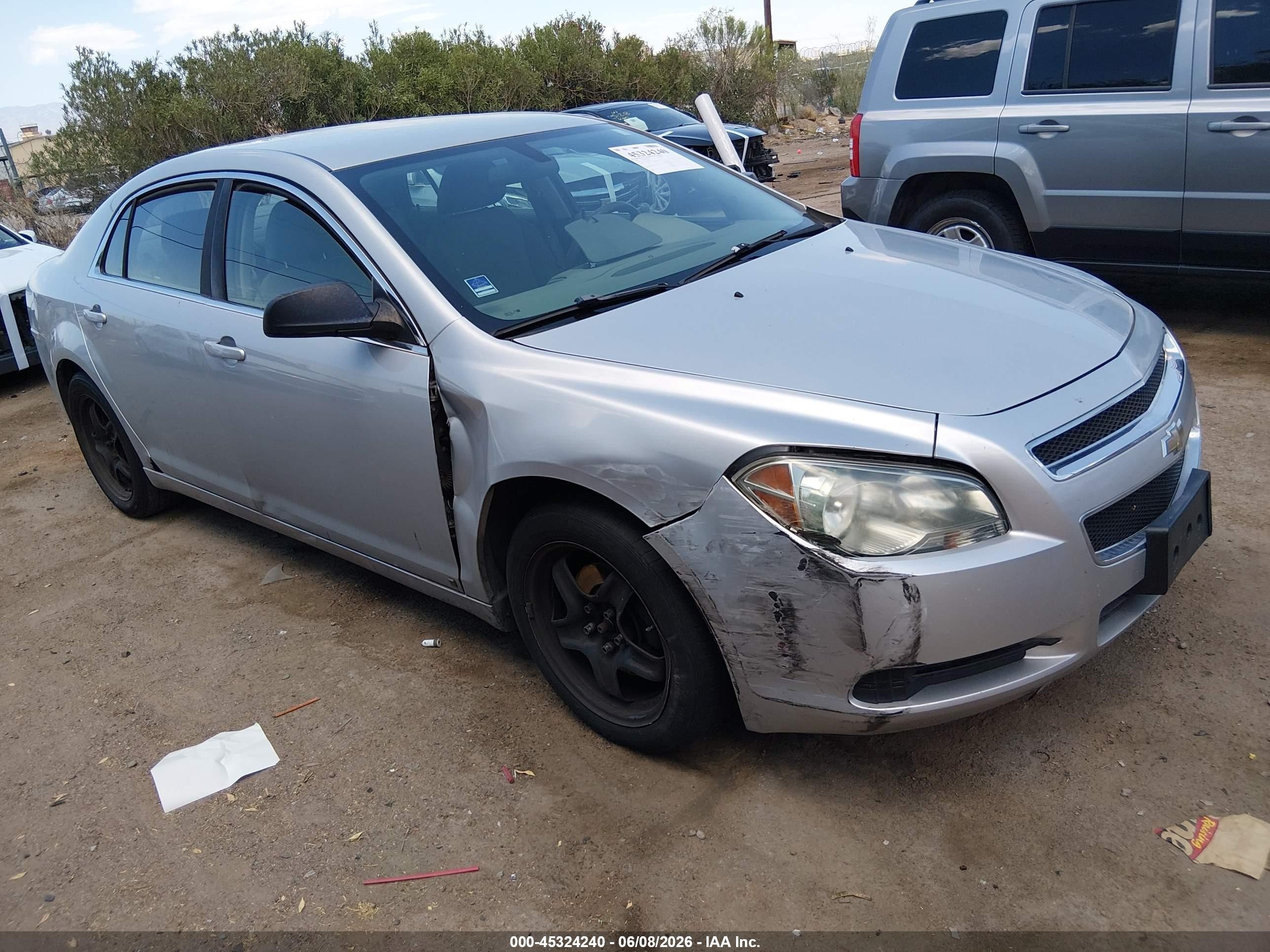 2010 Chevrolet Malibu Ls Silver vin: 1G1ZA5E03AF112423