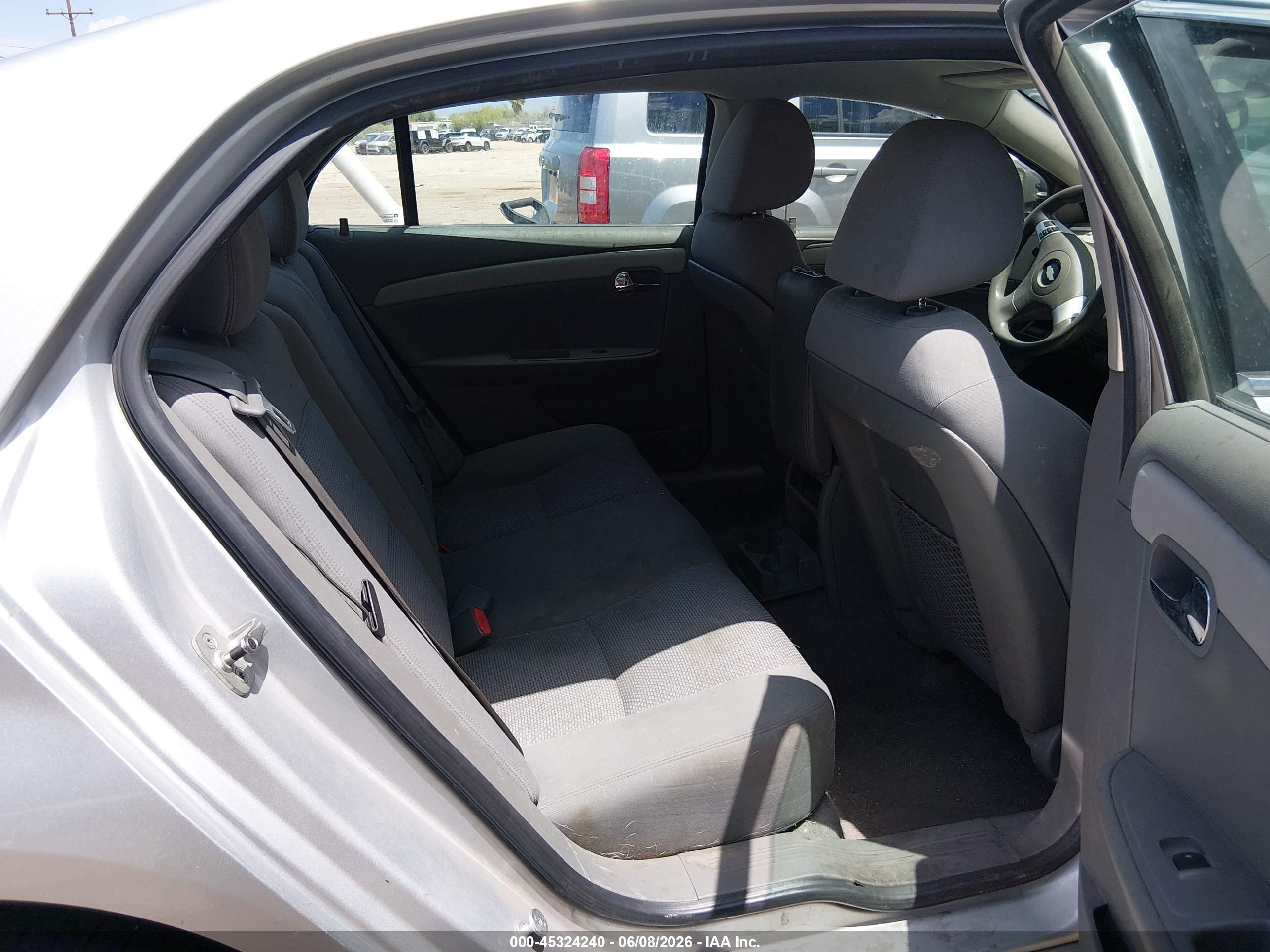 2010 Chevrolet Malibu Ls Silver vin: 1G1ZA5E03AF112423