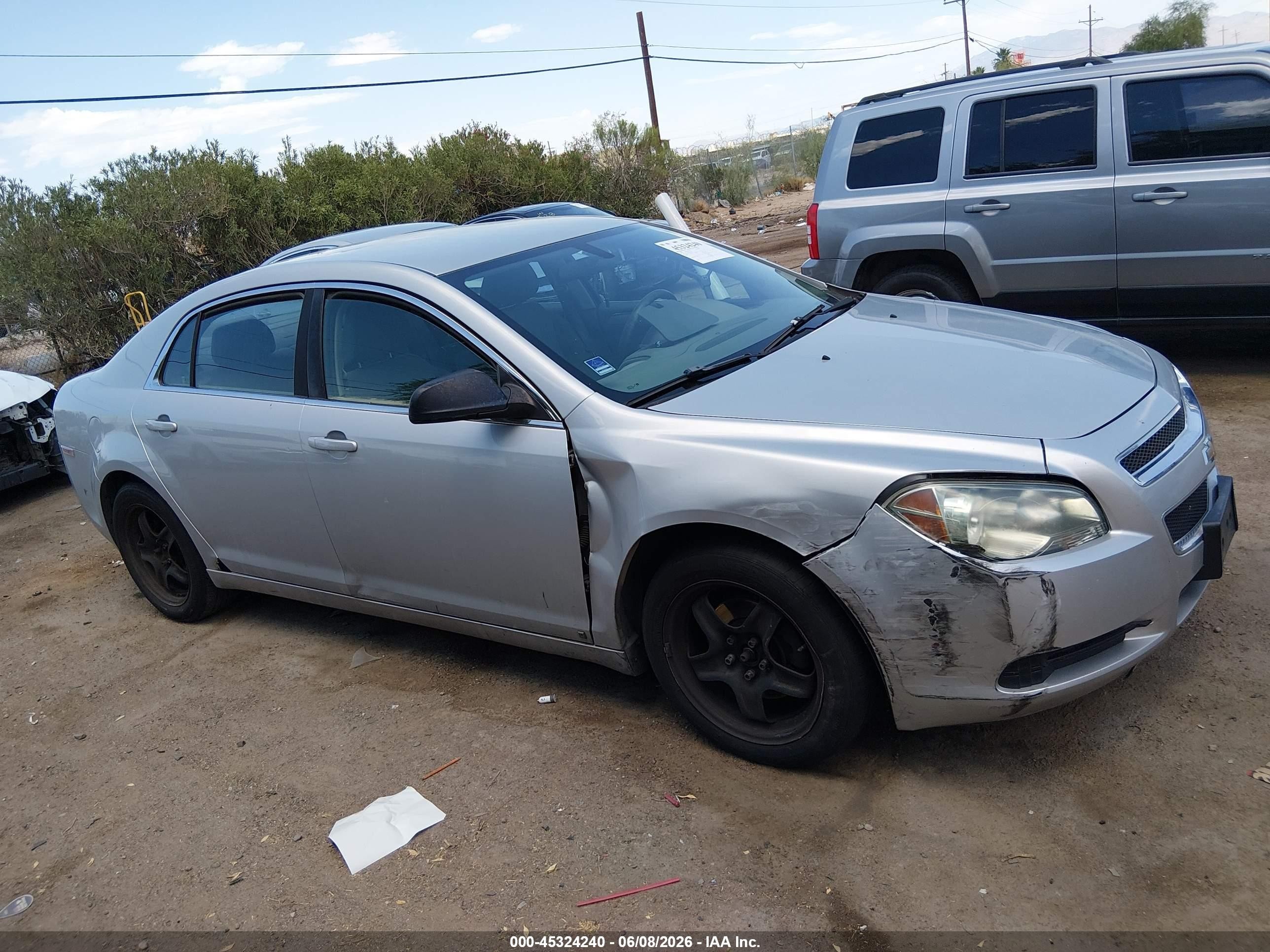 2010 Chevrolet Malibu Ls Silver vin: 1G1ZA5E03AF112423