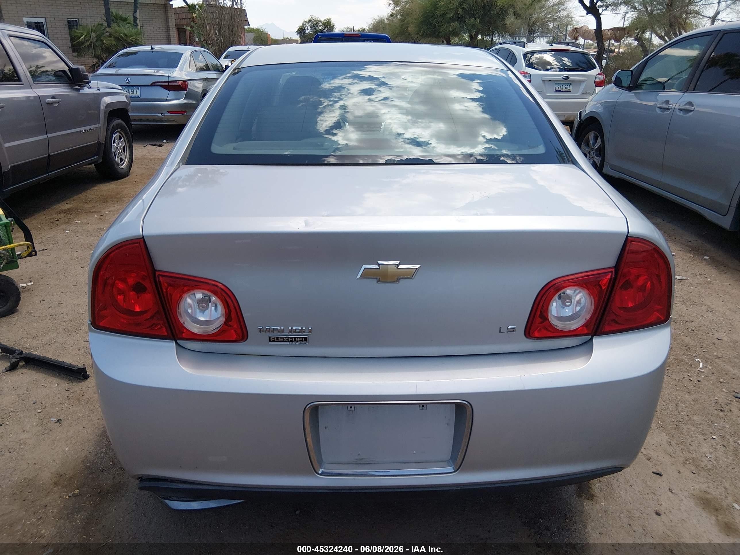 2010 Chevrolet Malibu Ls Silver vin: 1G1ZA5E03AF112423