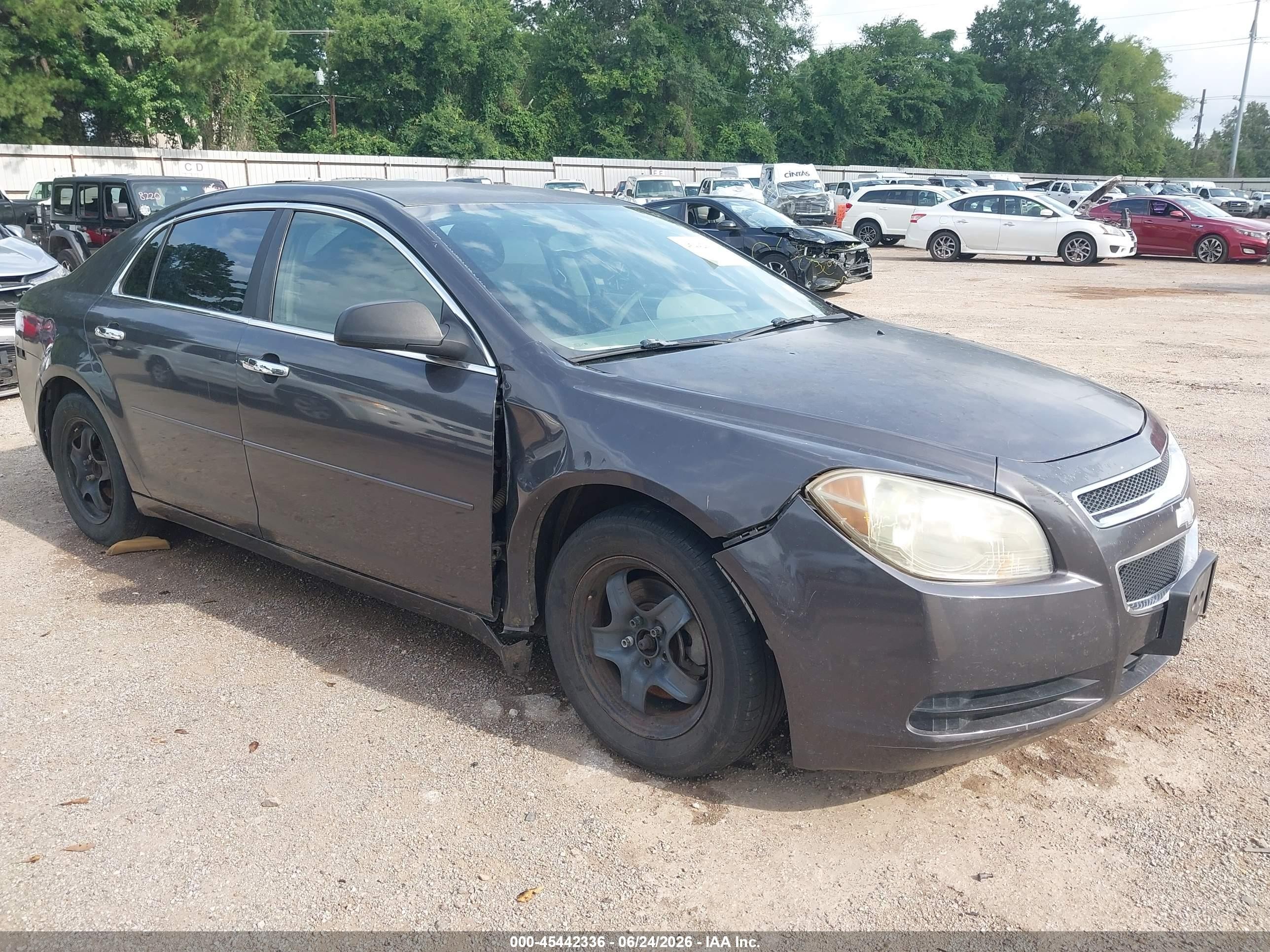 2010 Chevrolet Malibu Ls Gray vin: 1G1ZA5E04AF210537