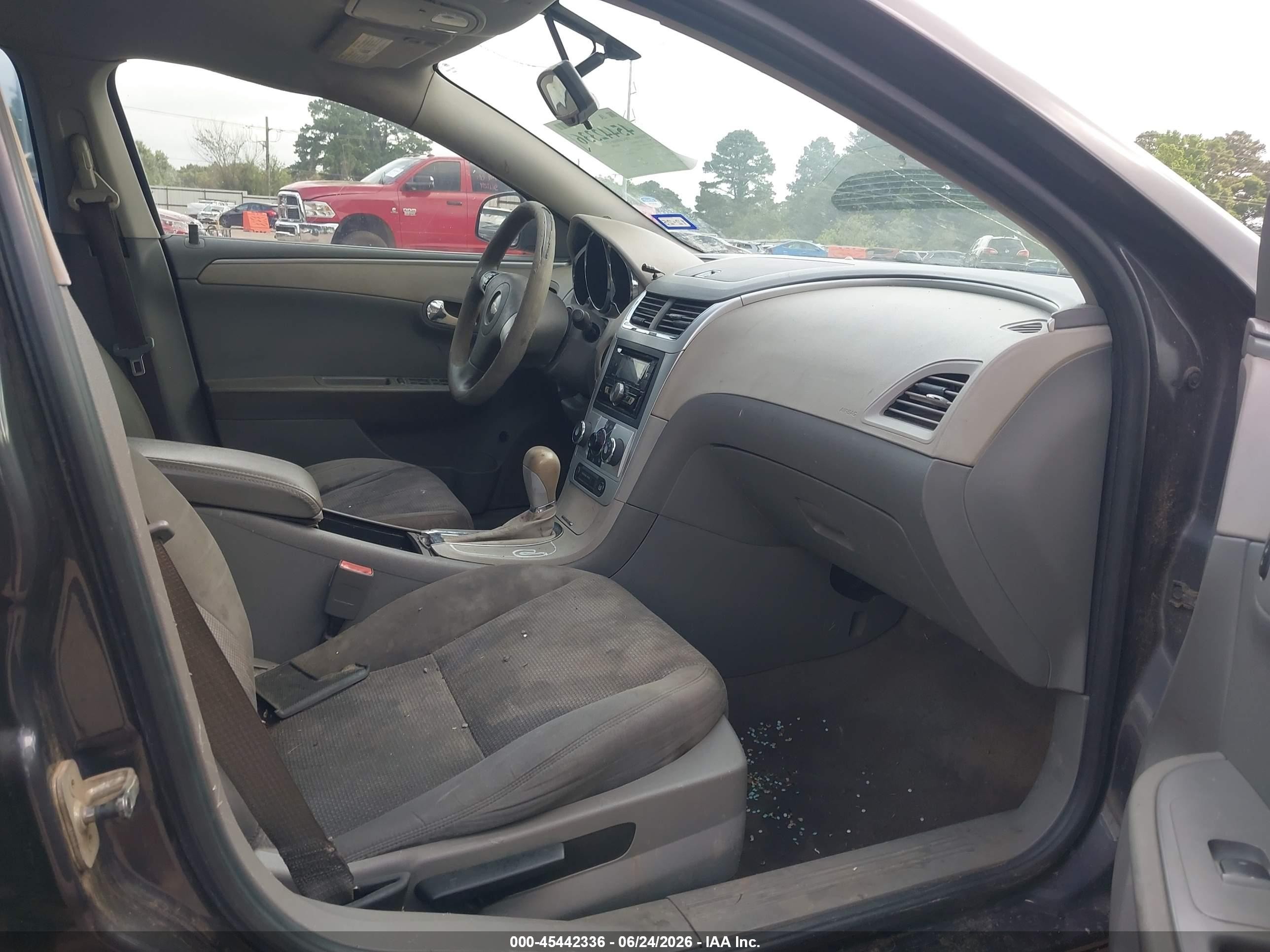 2010 Chevrolet Malibu Ls Gray vin: 1G1ZA5E04AF210537
