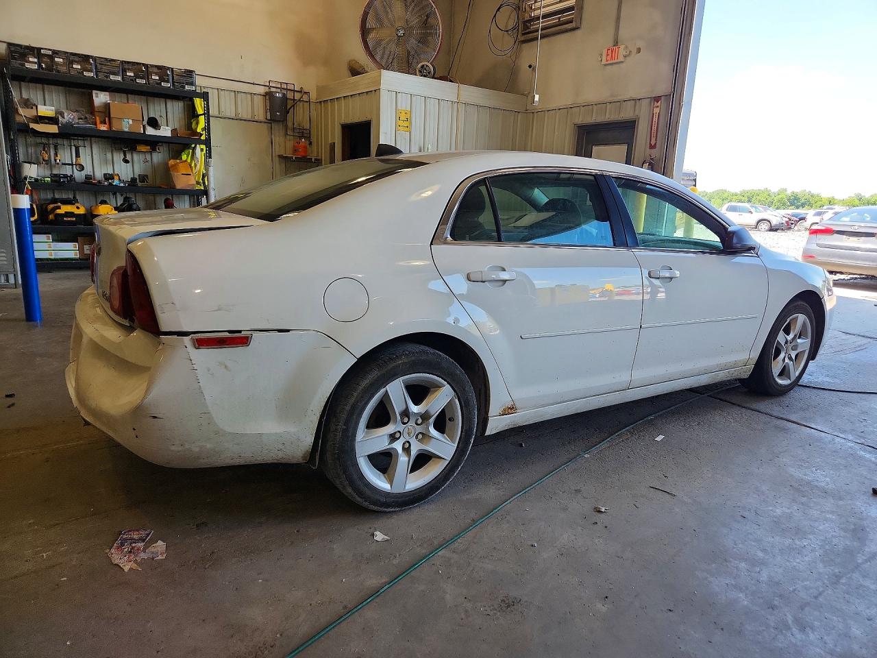 2012 Chevrolet Malibu Ls White vin: 1G1ZA5E06CF394446