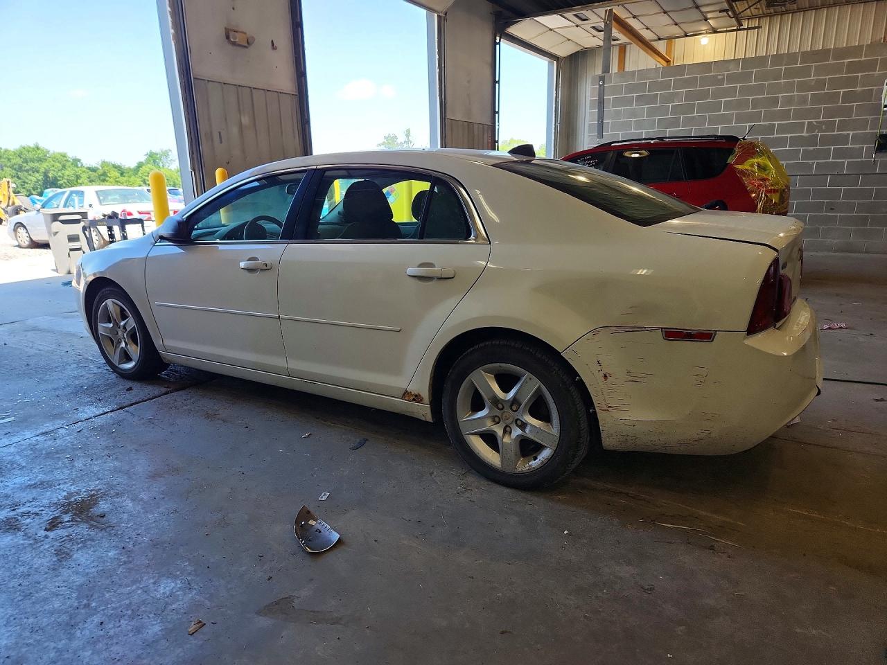 2012 Chevrolet Malibu Ls White vin: 1G1ZA5E06CF394446