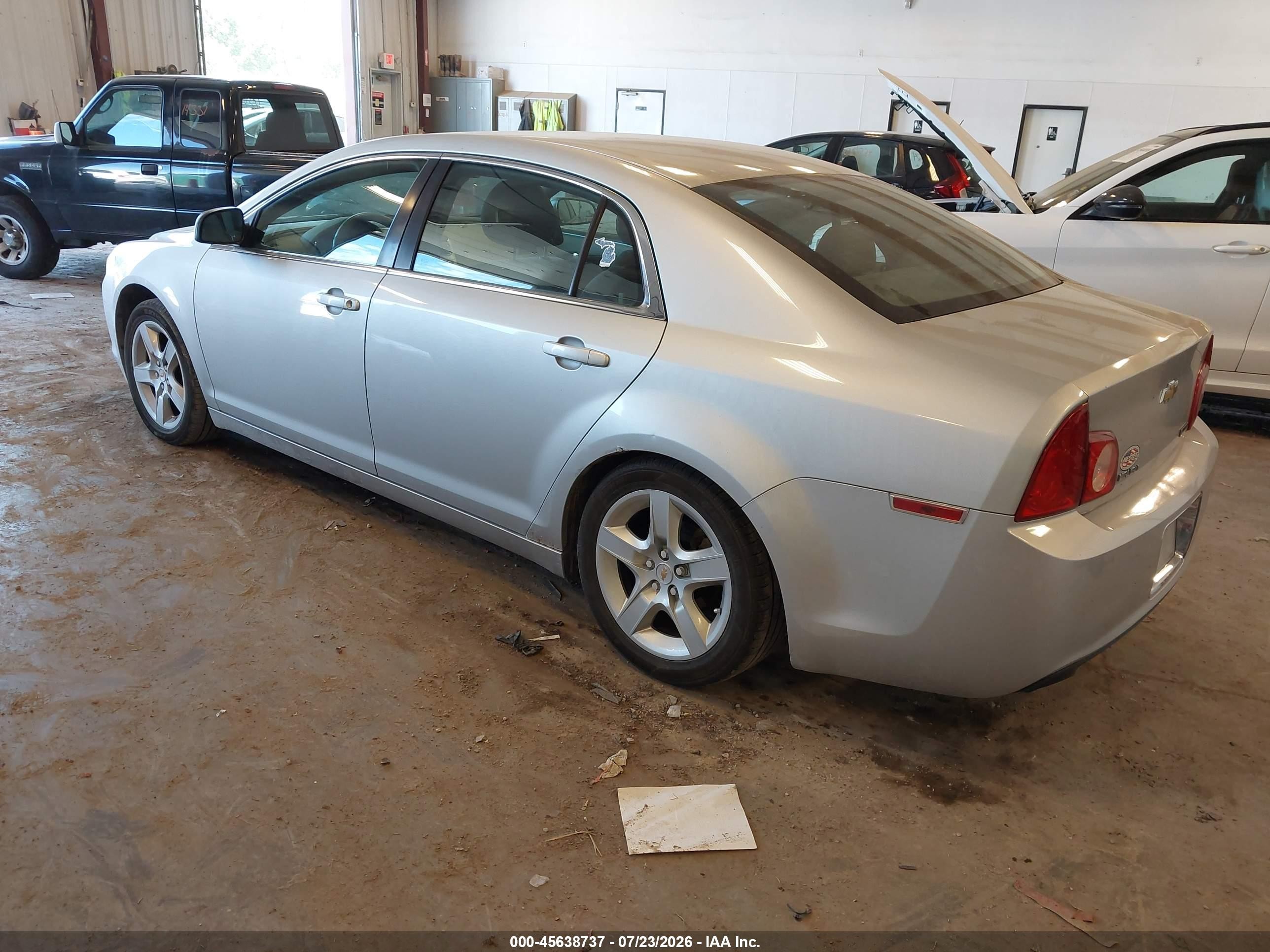 2010 Chevrolet Malibu Ls Silver vin: 1G1ZA5E07AF281487