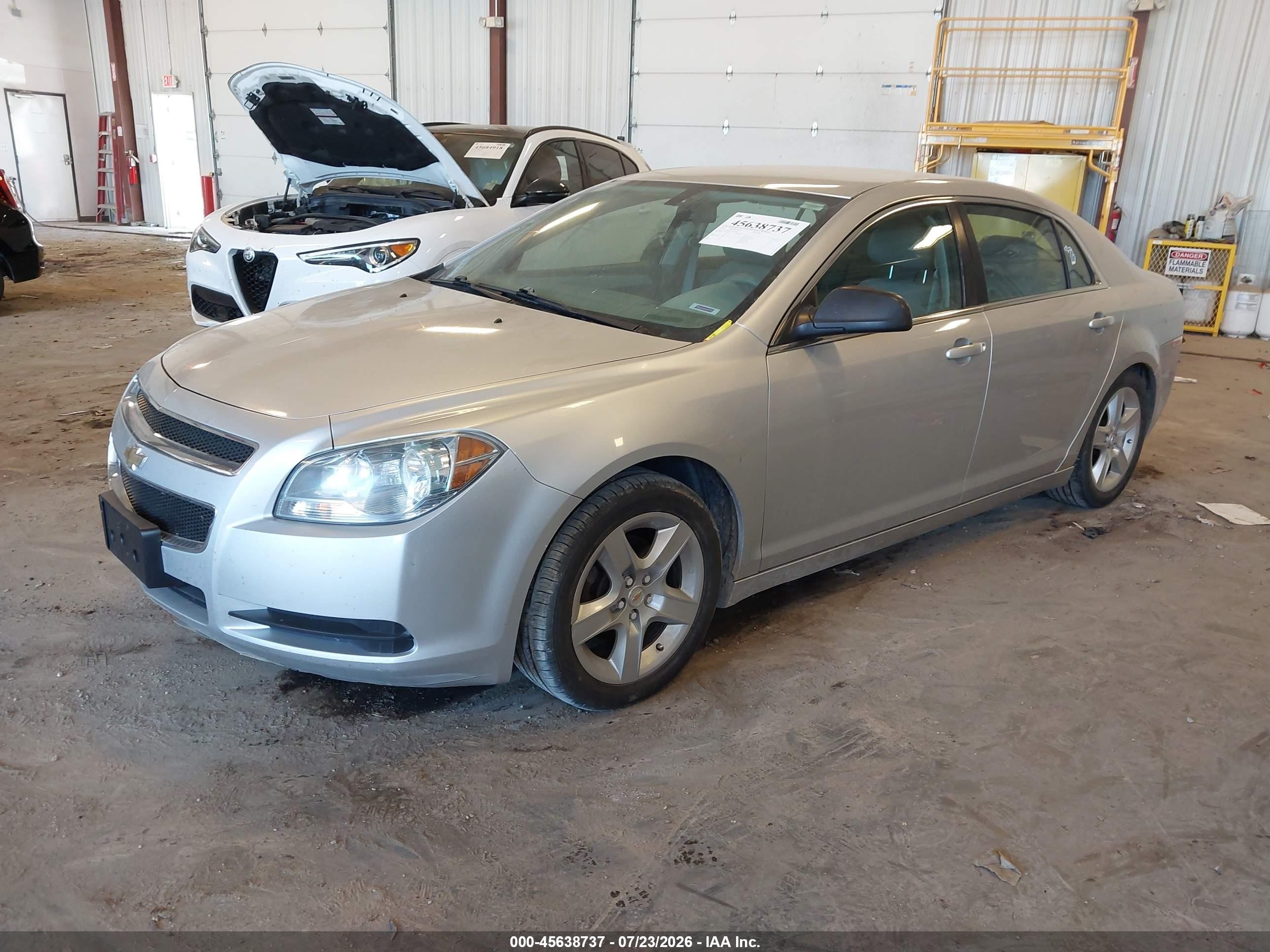 2010 Chevrolet Malibu Ls Silver vin: 1G1ZA5E07AF281487