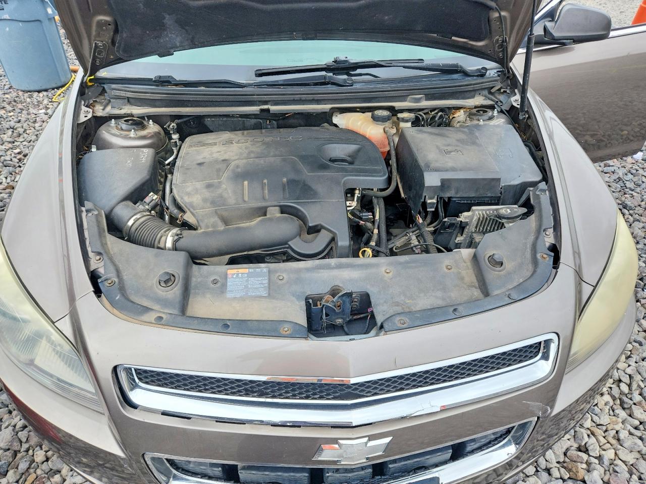 2010 Chevrolet Malibu Ls Tan vin: 1G1ZA5E08AF283345