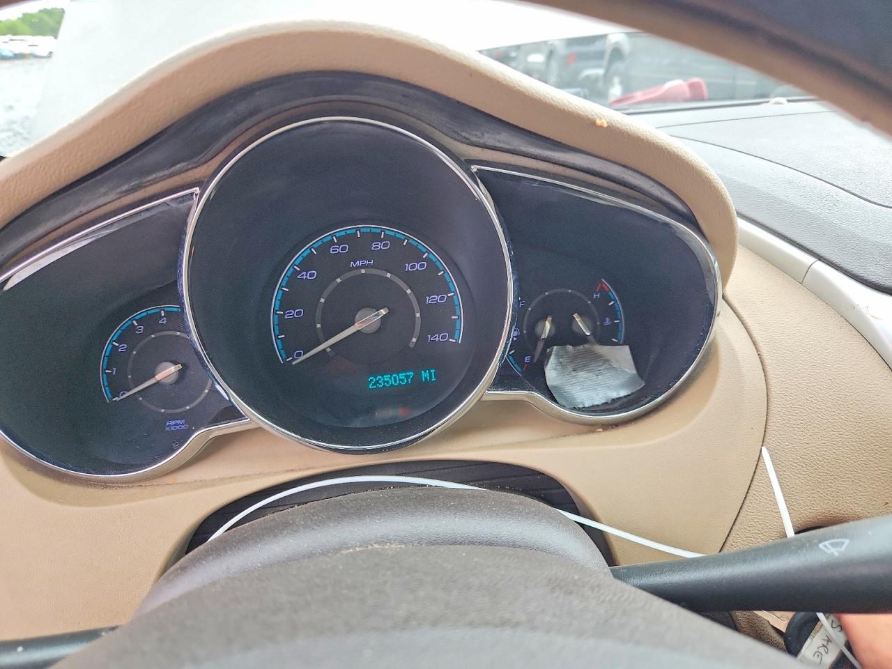 2010 Chevrolet Malibu Ls Tan vin: 1G1ZA5E08AF283345