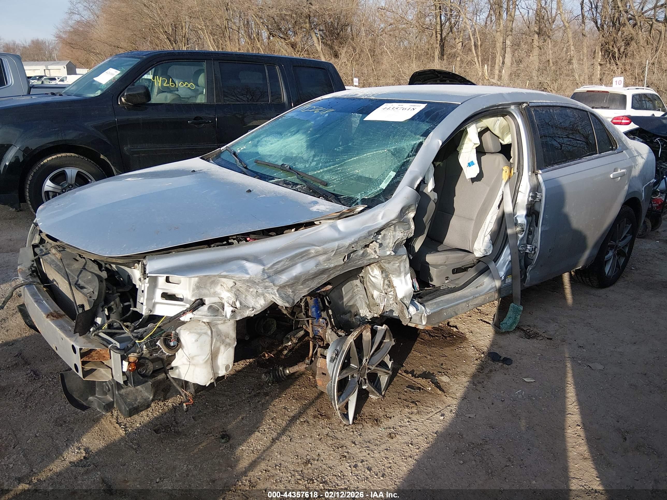 2010 Chevrolet Malibu Ls Silver vin: 1G1ZA5E09AF290238