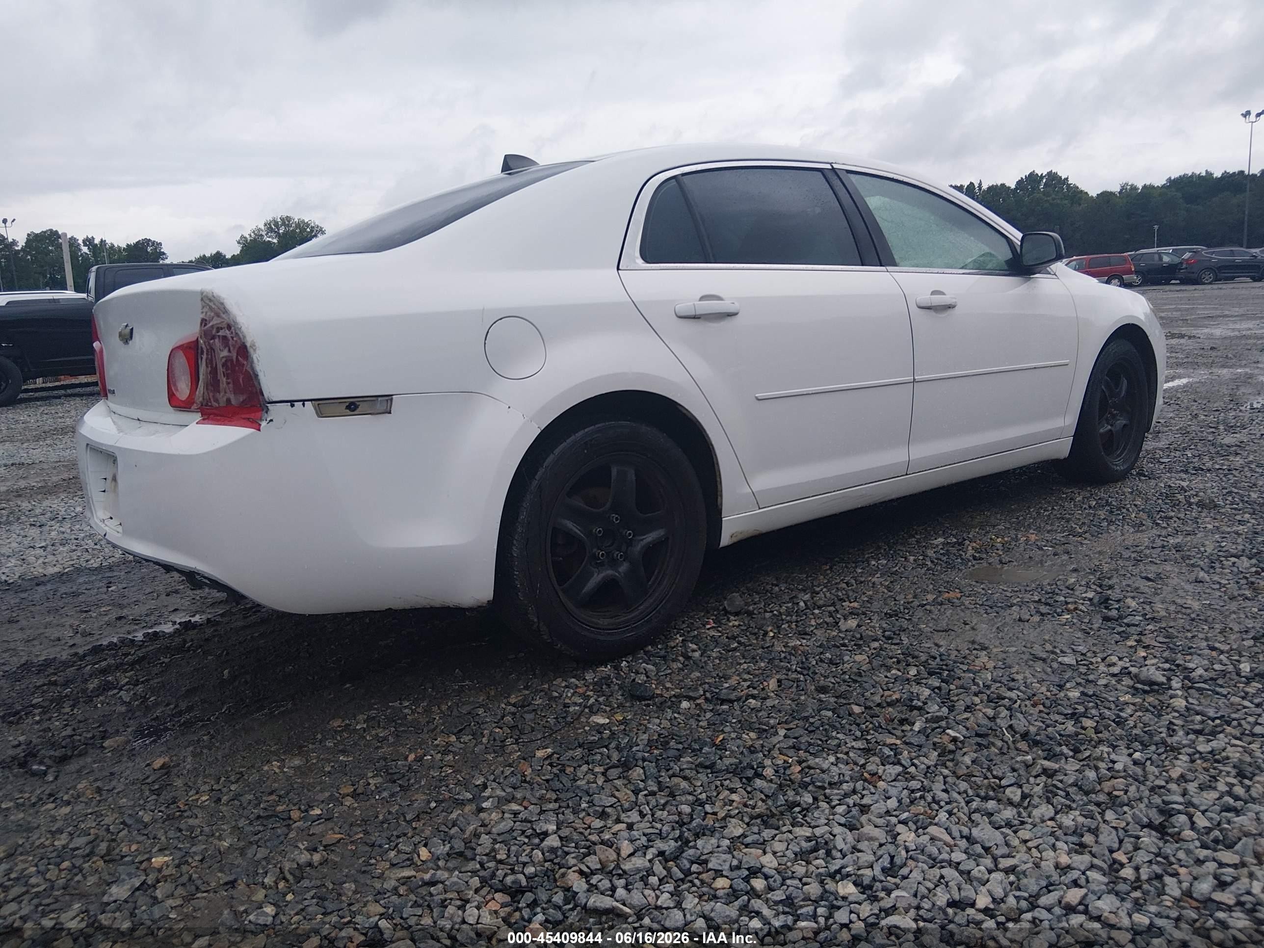 2012 Chevrolet Malibu Ls Белый vin: 1G1ZA5E09CF397194