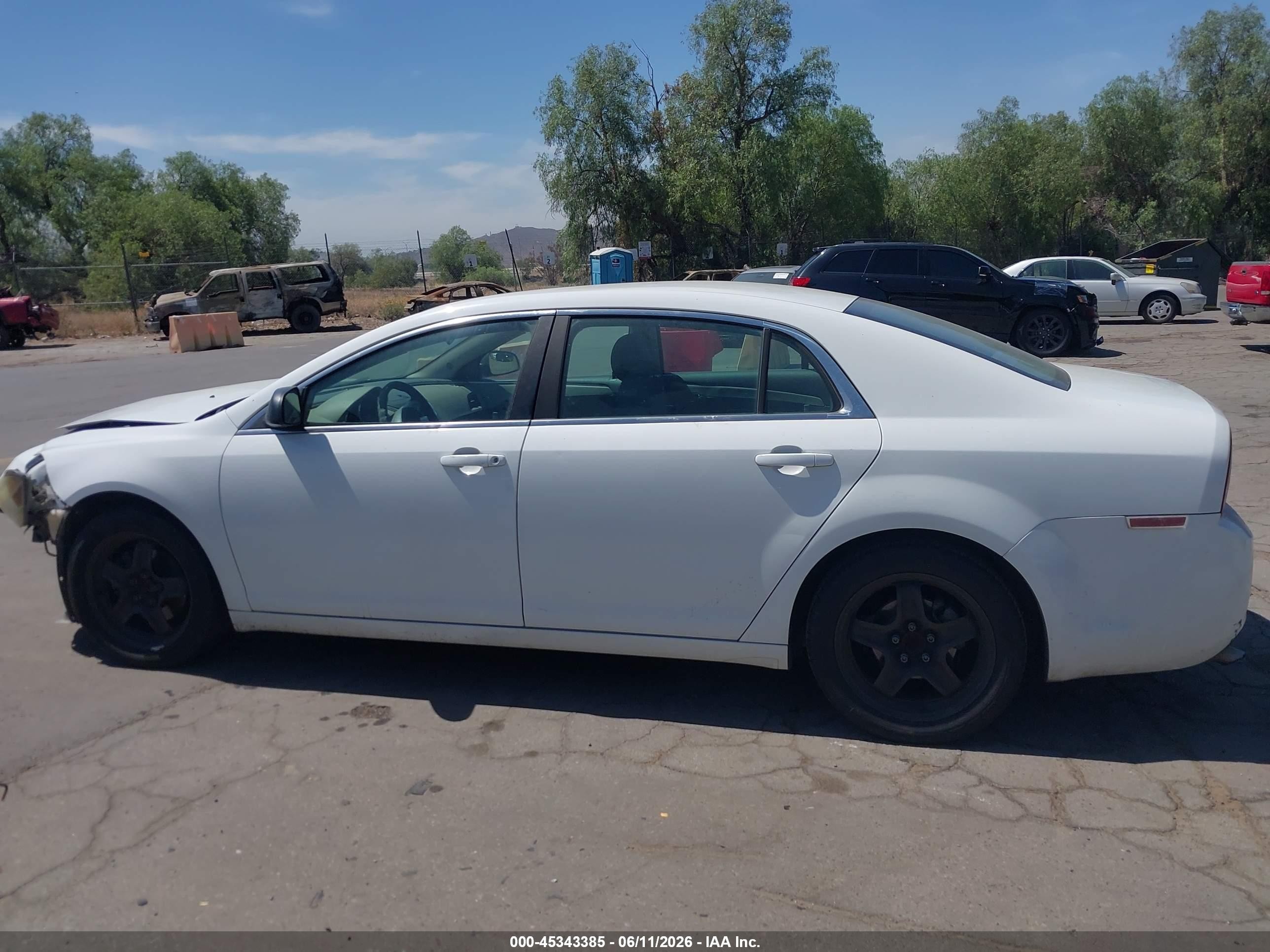 2011 Chevrolet Malibu Ls White vin: 1G1ZA5E16BF300556