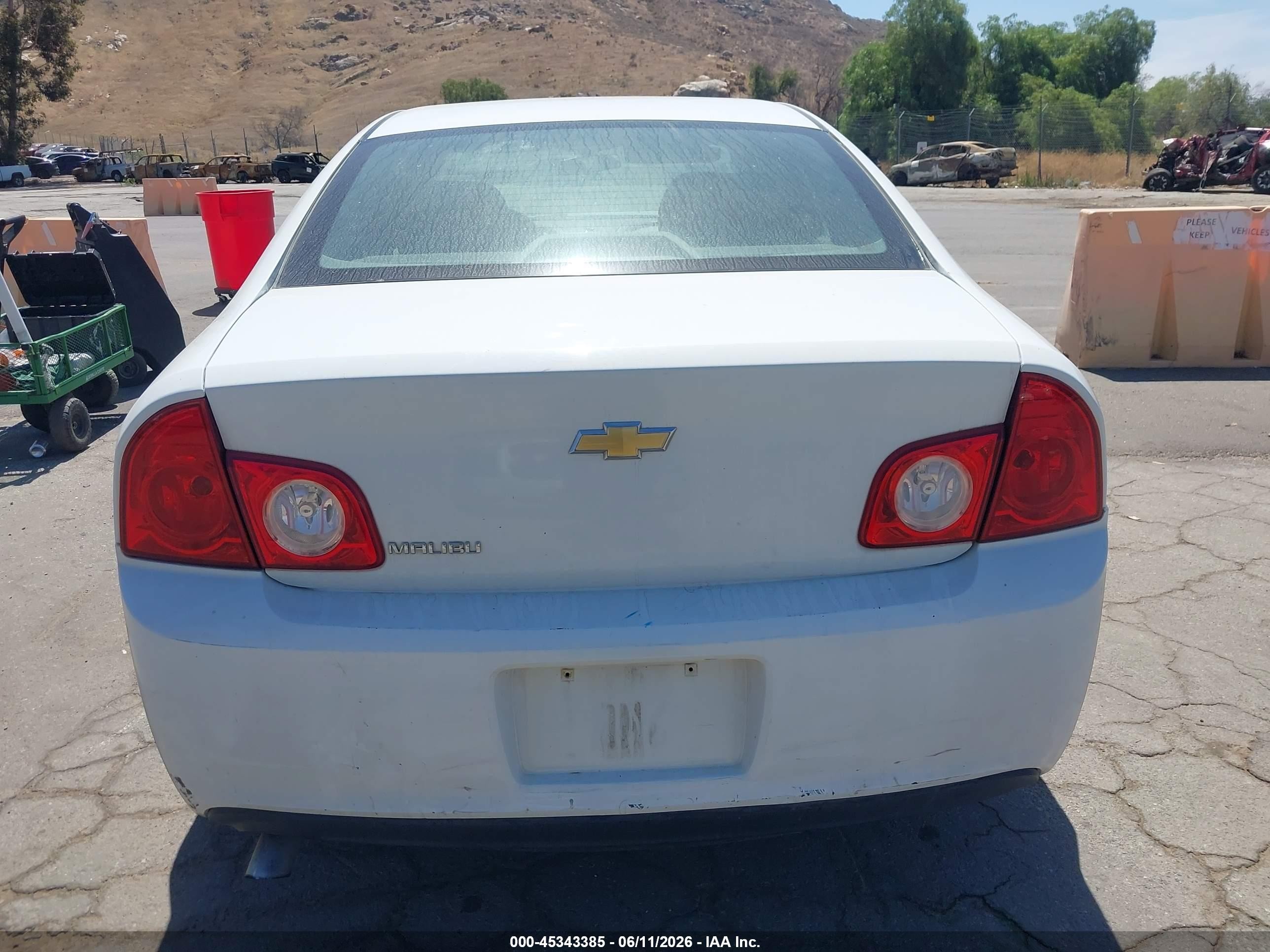 2011 Chevrolet Malibu Ls White vin: 1G1ZA5E16BF300556