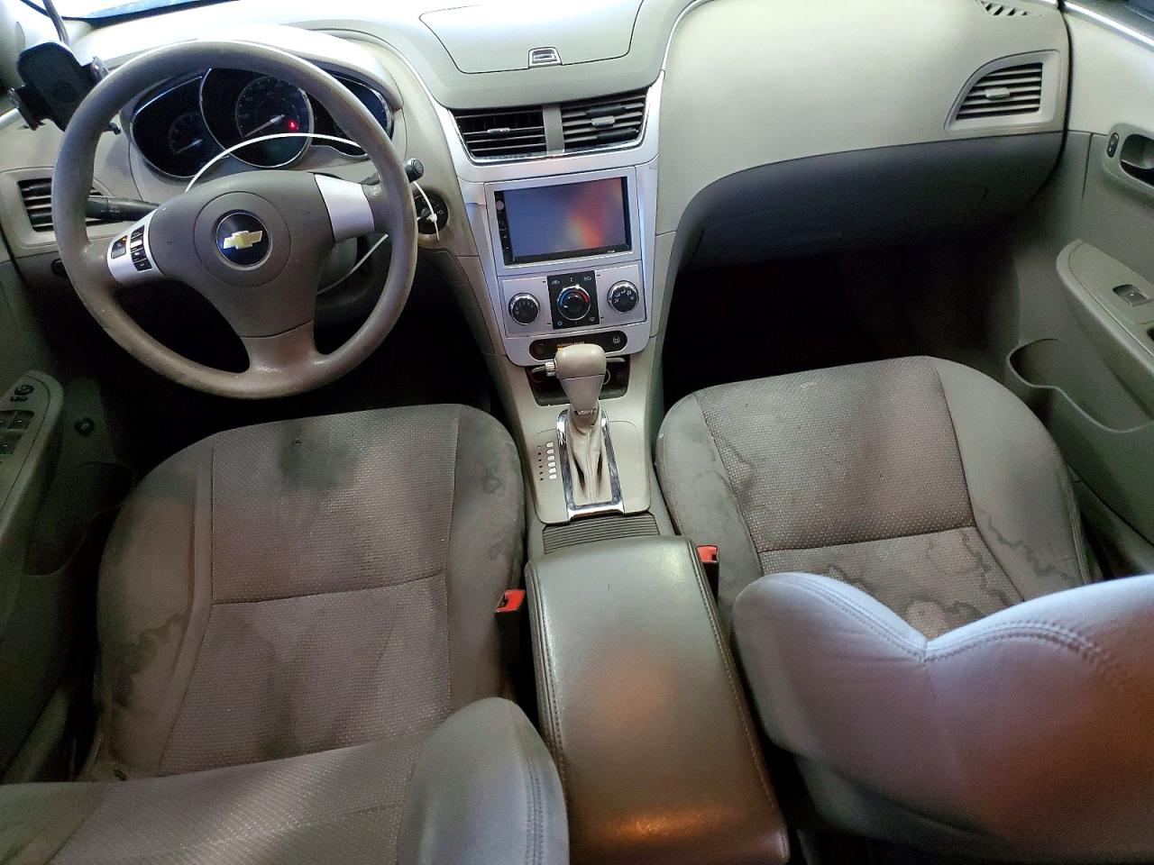 2010 Chevrolet Malibu Ls Silver vin: 1G1ZA5EB9AF311414